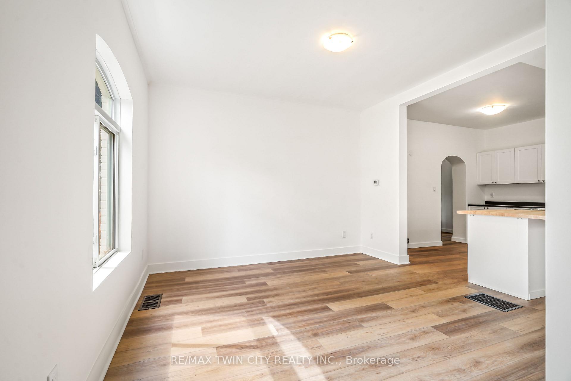 Photo 9 of 150 Stanley Street, Brantford, East Ward — HOMEH