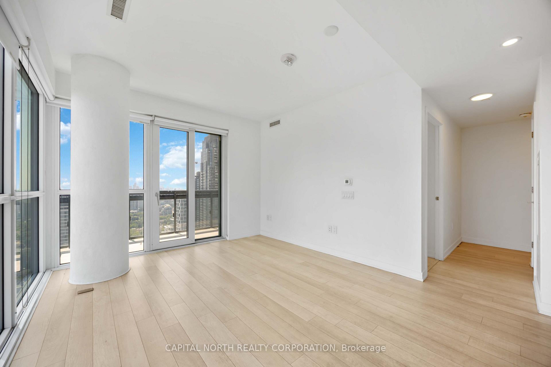 Photo 10 of Unit 3103, 39 Roehampton Avenue, Toronto, Mount Pleasant West — HOMEH
