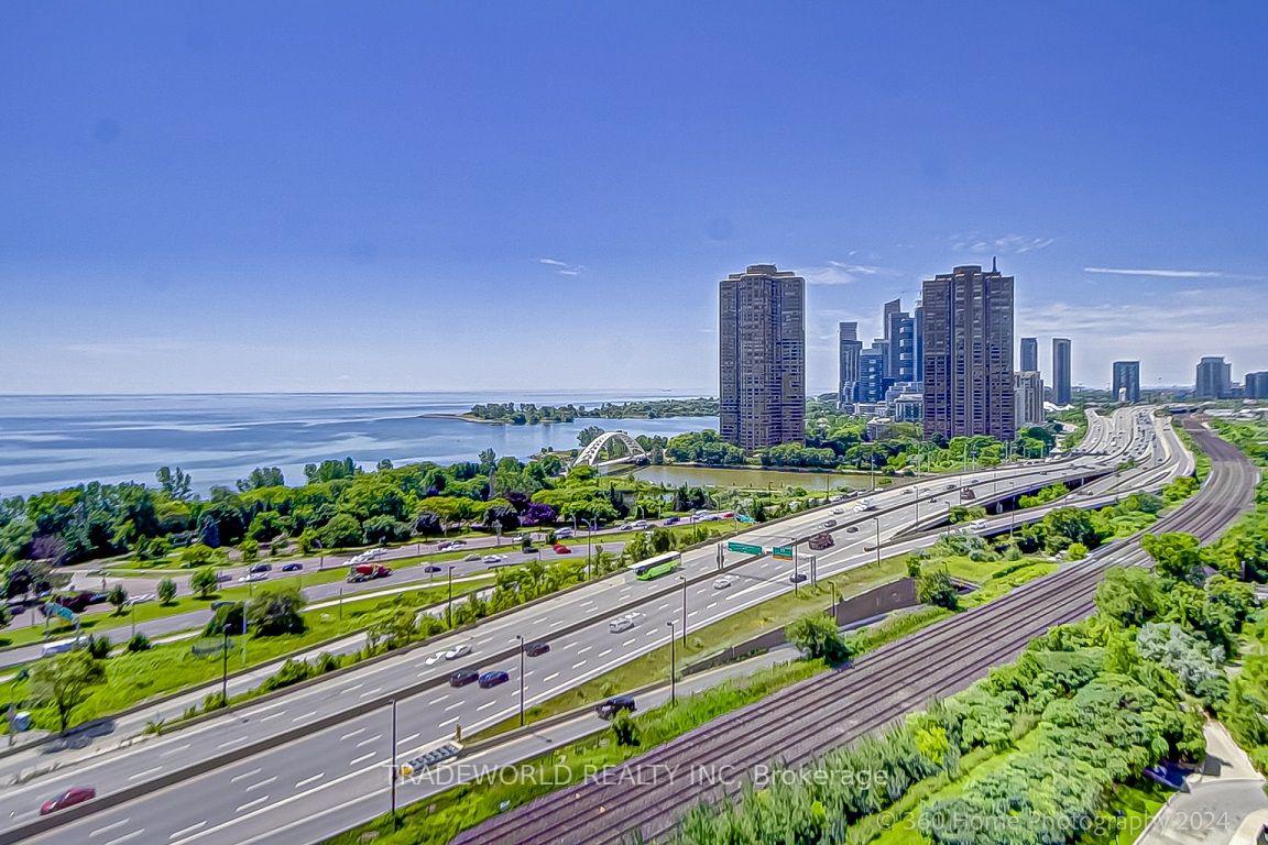 Photo 1 of Unit 1107, 103 The Queensway, Toronto, High Park-Swansea — HOMEH