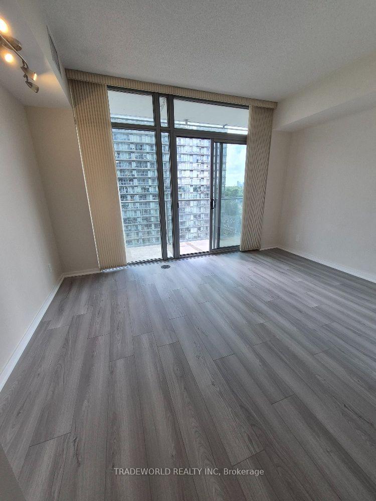 Photo 7 of Unit 1107, 103 The Queensway, Toronto, High Park-Swansea — HOMEH