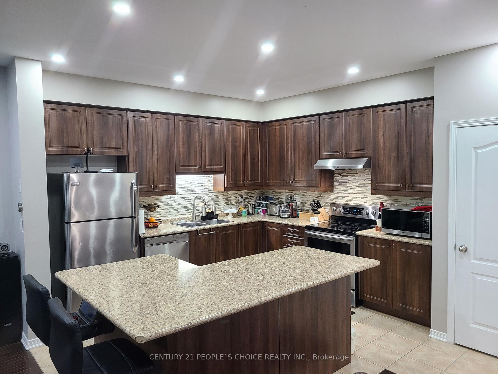 Photo 10 of 13 Birchfield Crescent, Caledon, Rural Caledon — HOMEH