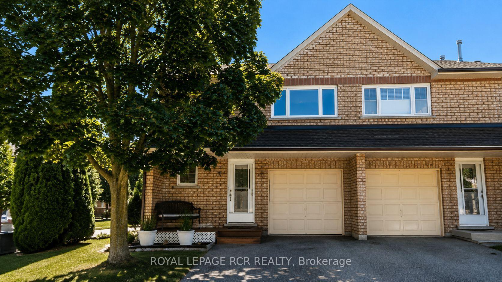 Photo of 19 Riverley Lane N