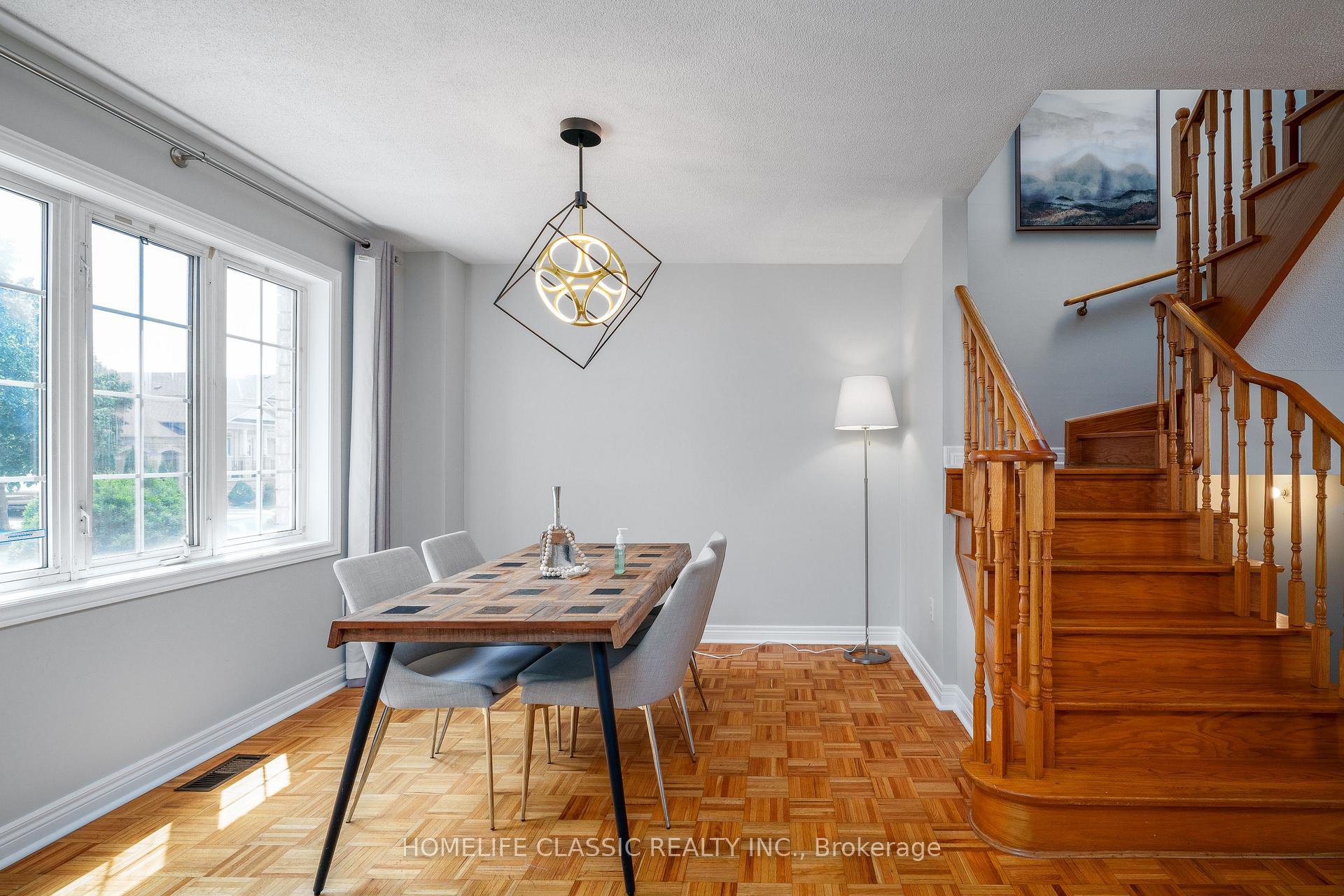 Photo 3 of 44 Wildberry Crescent, Vaughan, Vellore Village — HOMEH