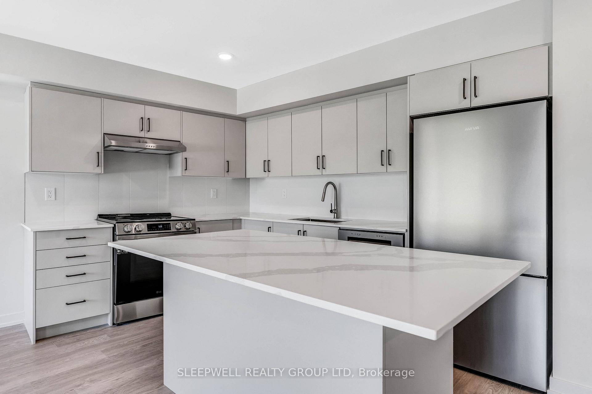 Photo 5 of Unit 5, 152 Springhurst Avenue, Ottawa, Ottawa East — HOMEH