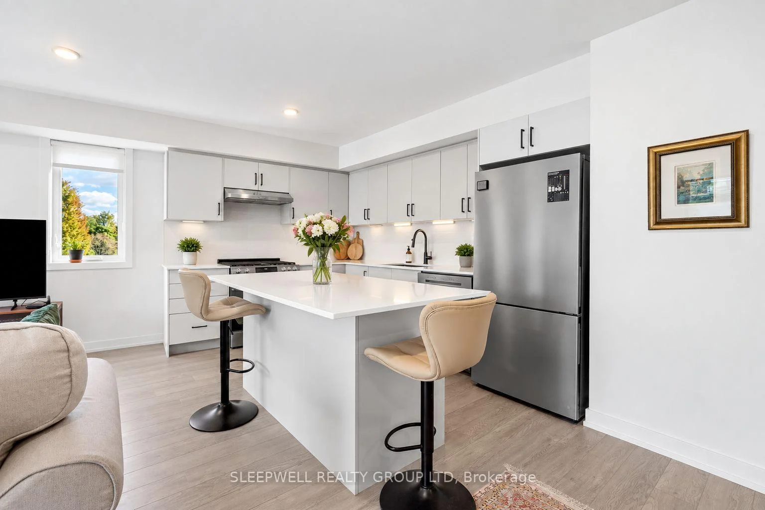 Photo 6 of Unit 5, 152 Springhurst Avenue, Ottawa, Ottawa East — HOMEH