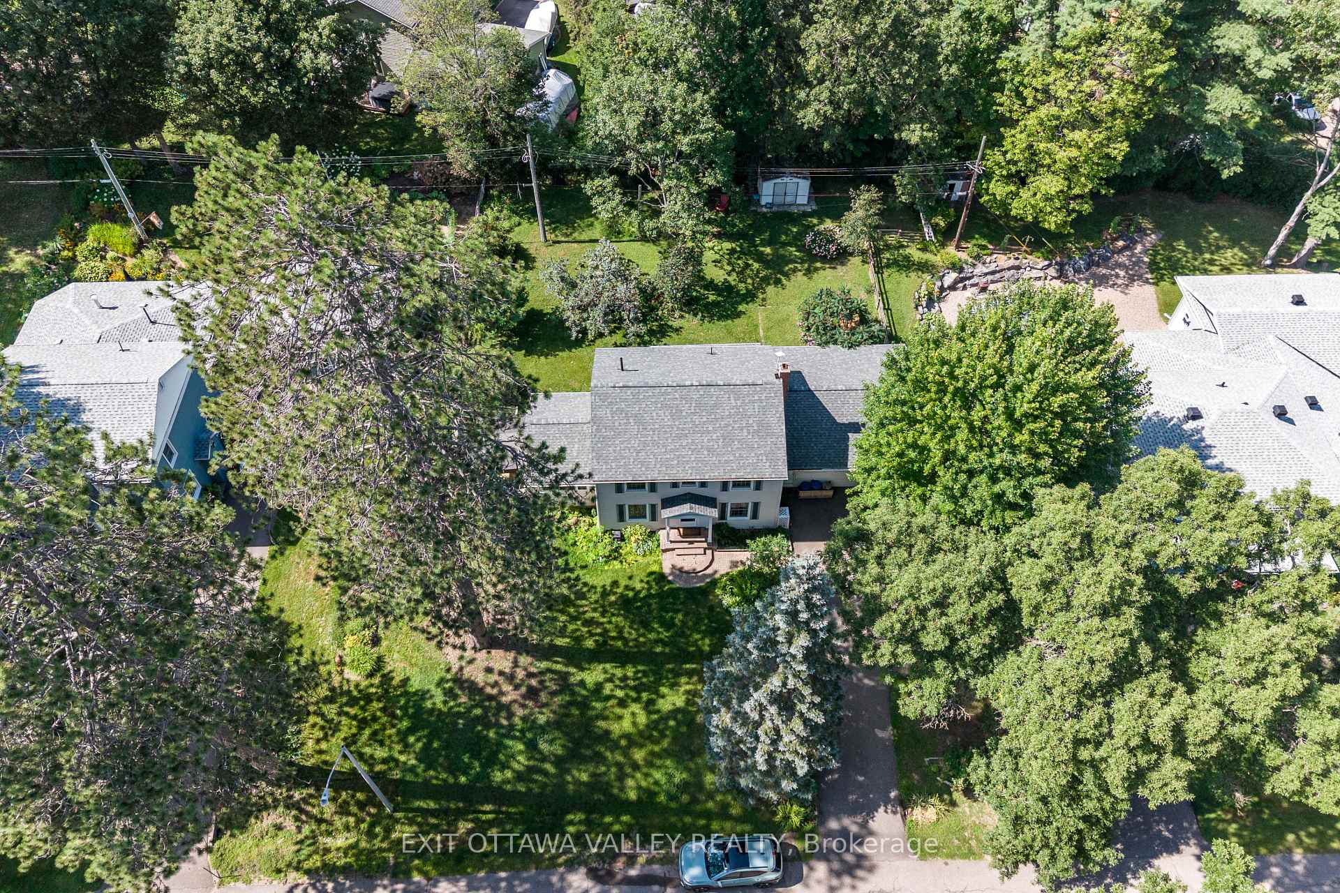 Photo 44 of 4 MacDonald Street, Deep River, Deep River — HOMEH