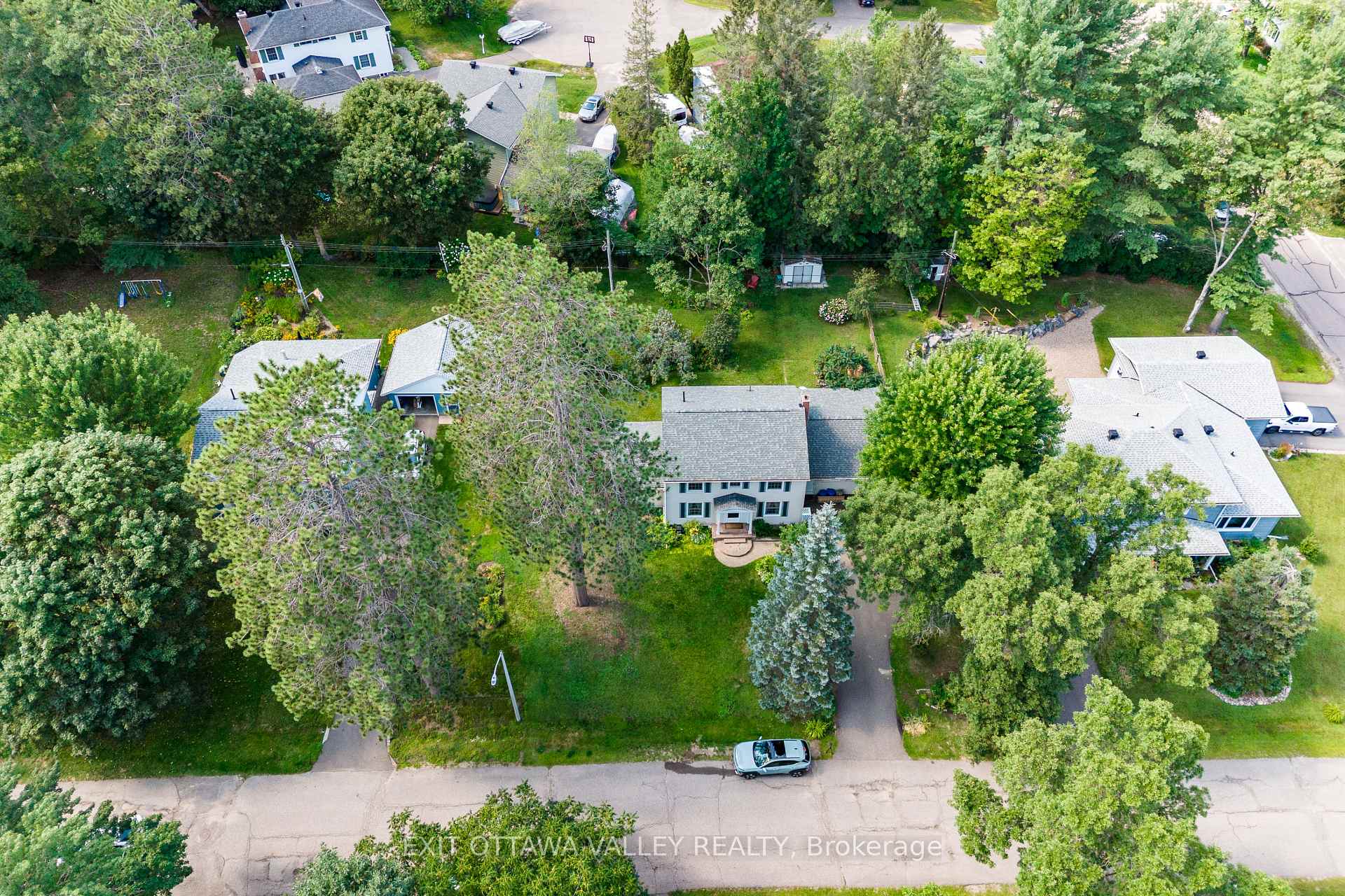 Photo 45 of 4 MacDonald Street, Deep River, Deep River — HOMEH