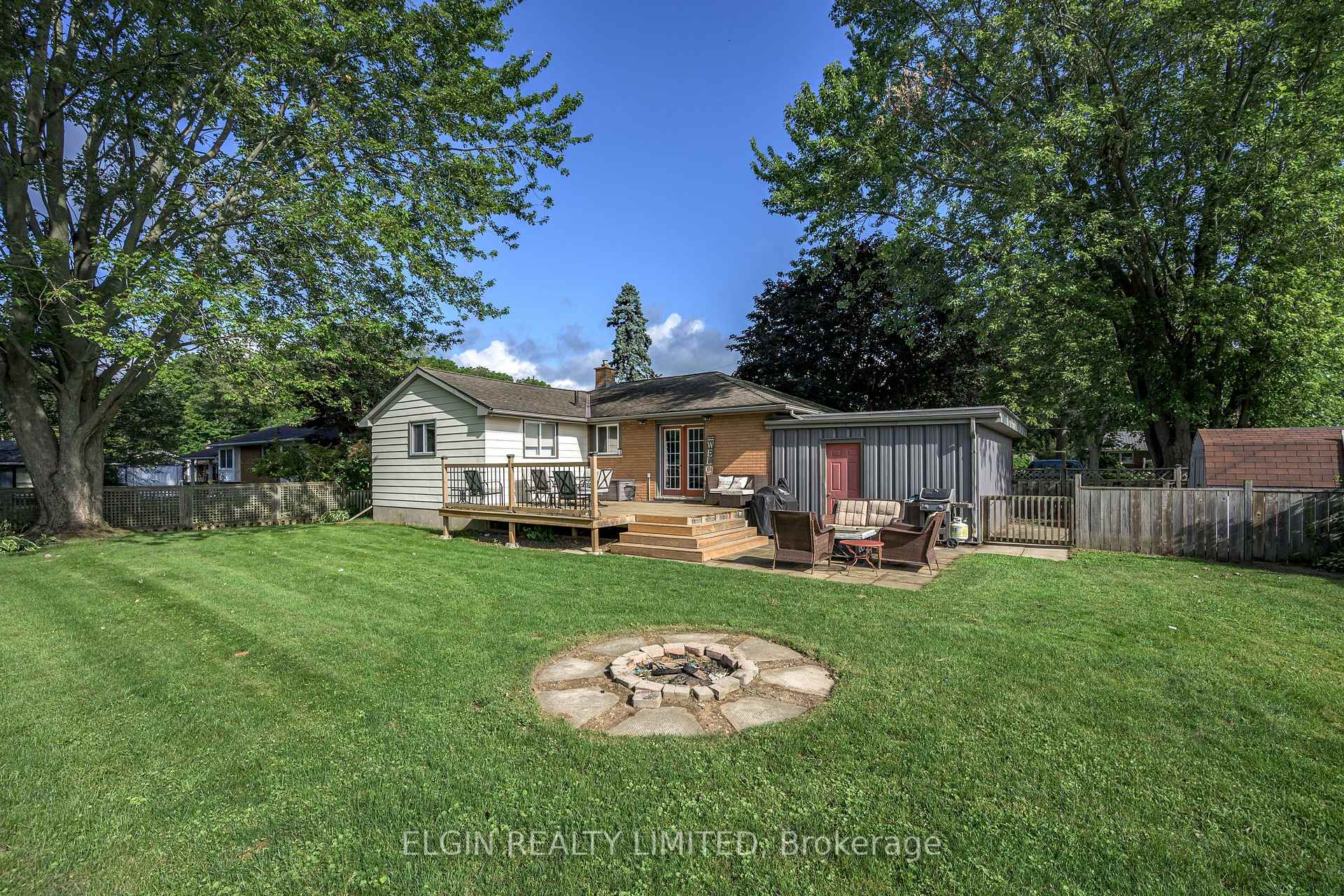 Photo 6 of 264 Hill Street, Central Elgin, Port Stanley — HOMEH
