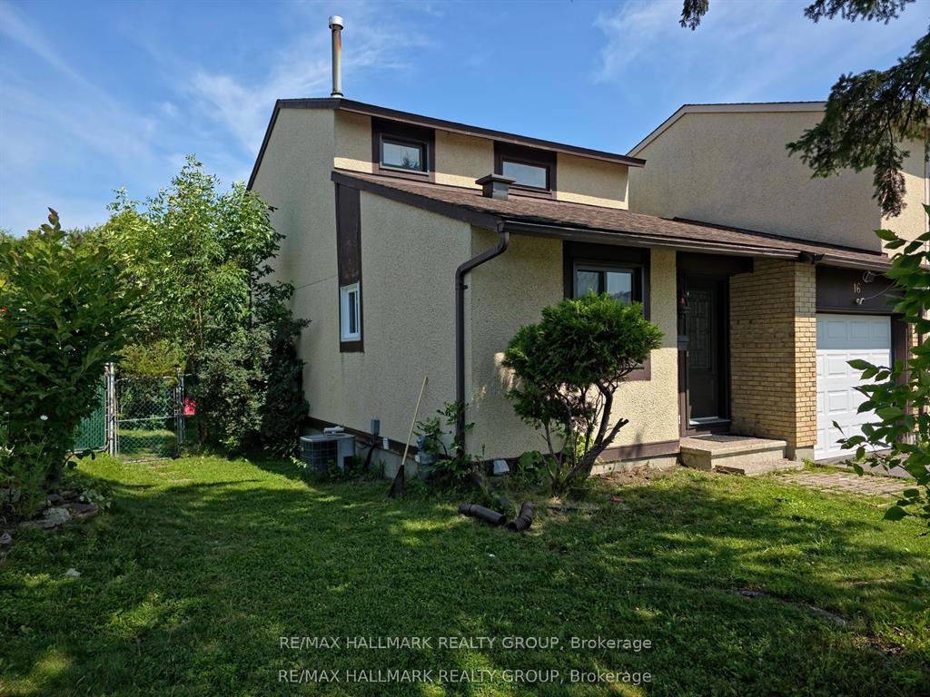 Photo 3 of 16 Tedwyn Drive, Ottawa, Barrhaven - Pheasant Run — HOMEH
