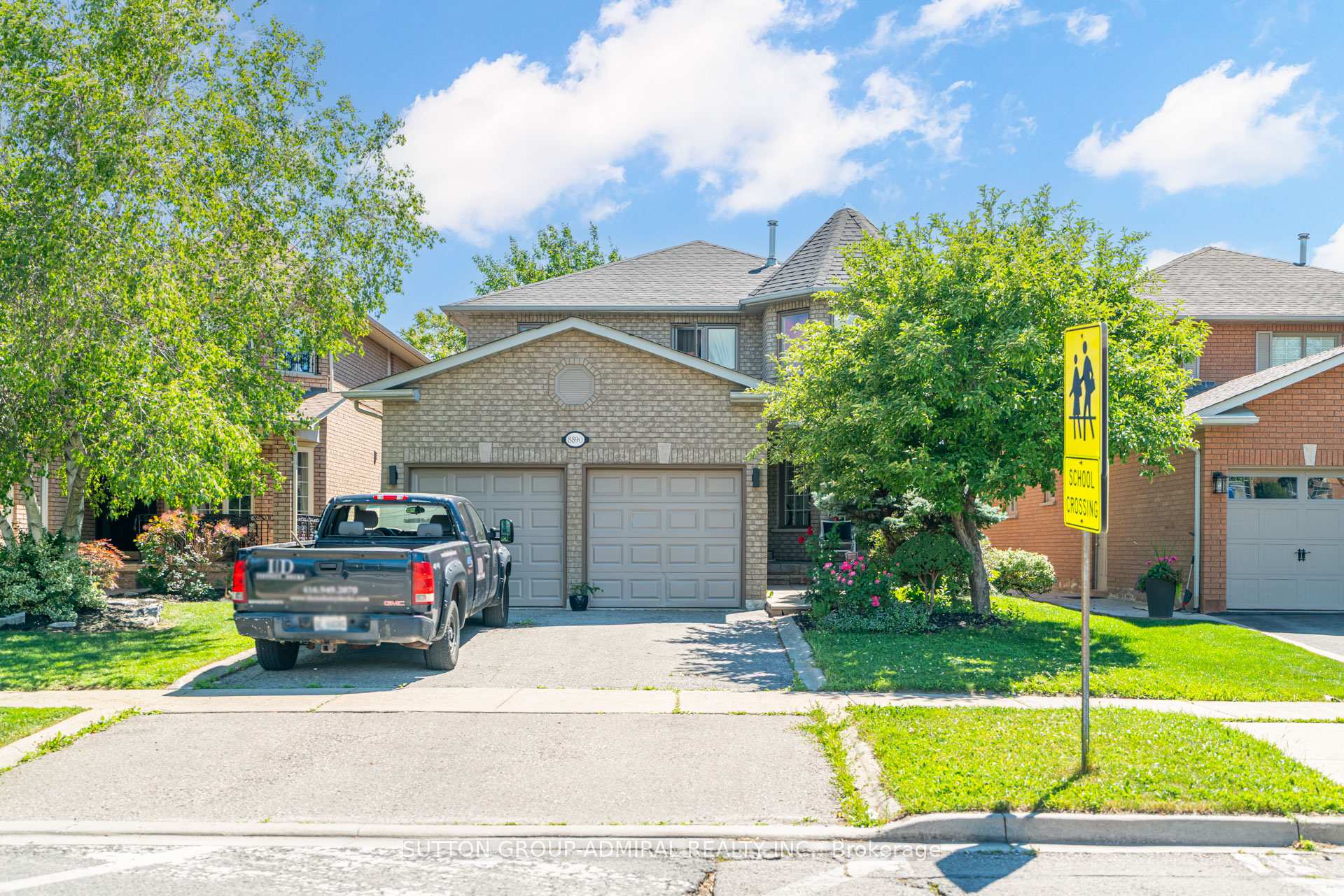 Photo 3 of 8890 Martin Grove Road, Vaughan, Elder Mills — HOMEH