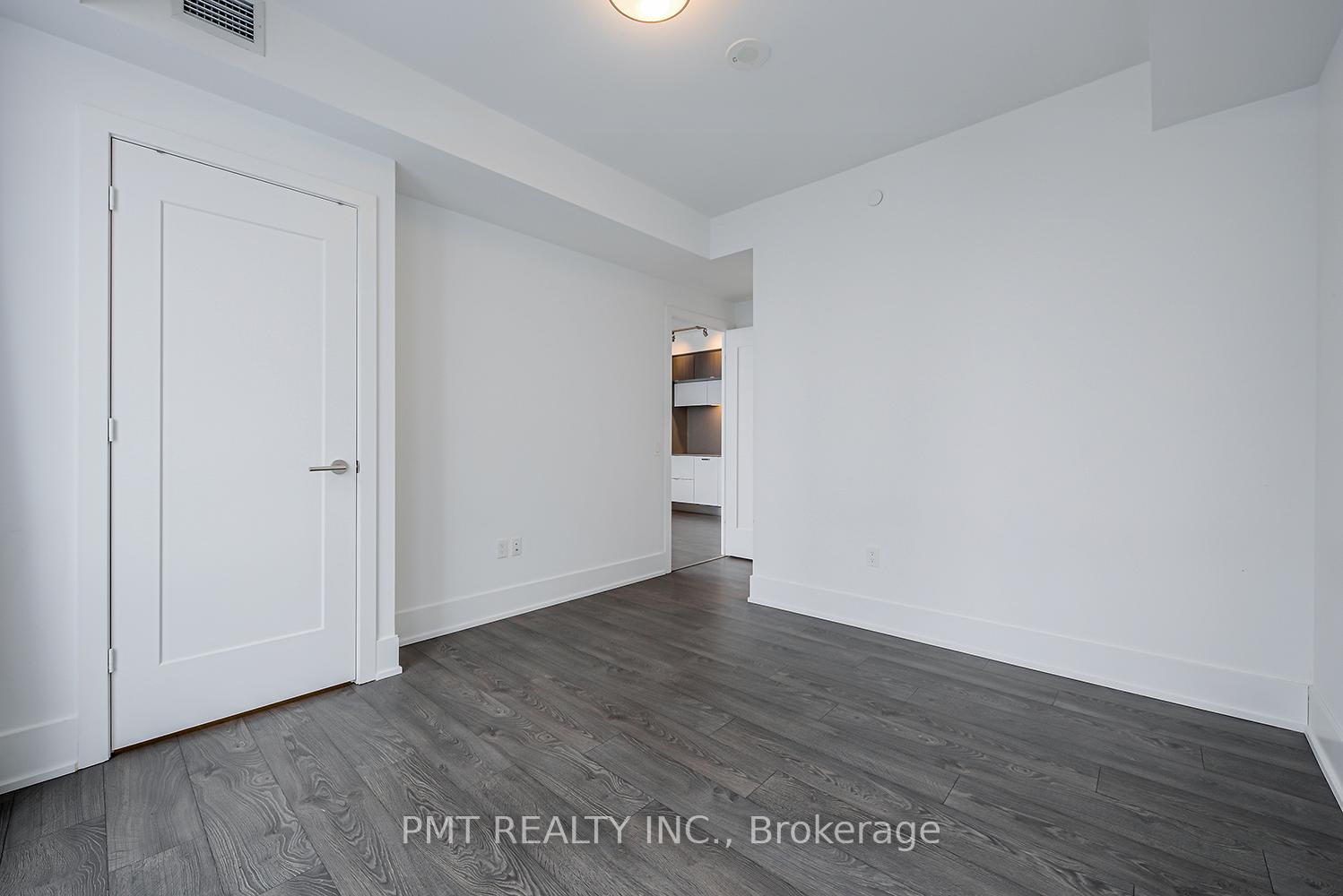 Photo 10 of Unit 5403, 10 York Street, Toronto, Waterfront Communities — HOMEH