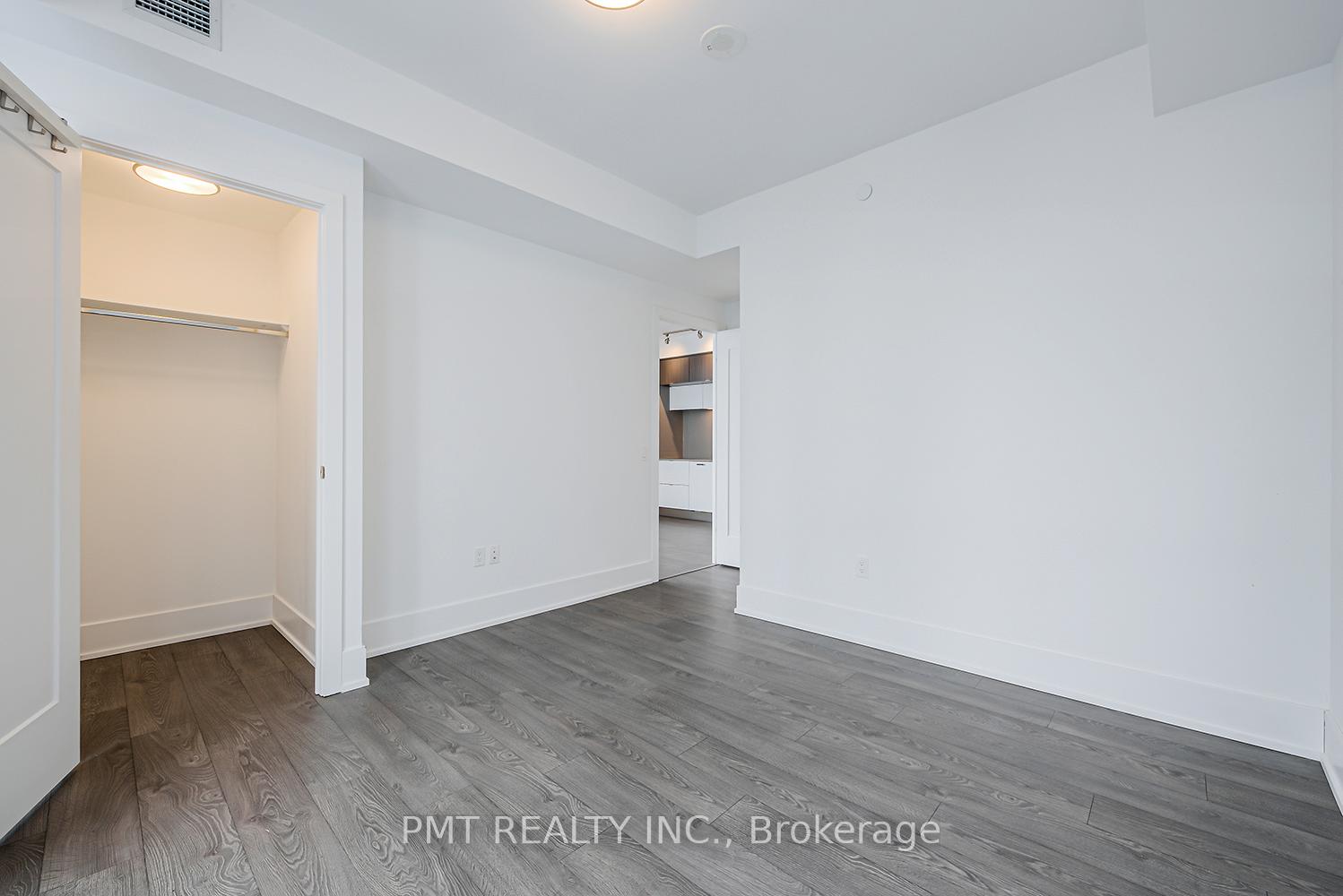 Photo 11 of Unit 5403, 10 York Street, Toronto, Waterfront Communities — HOMEH
