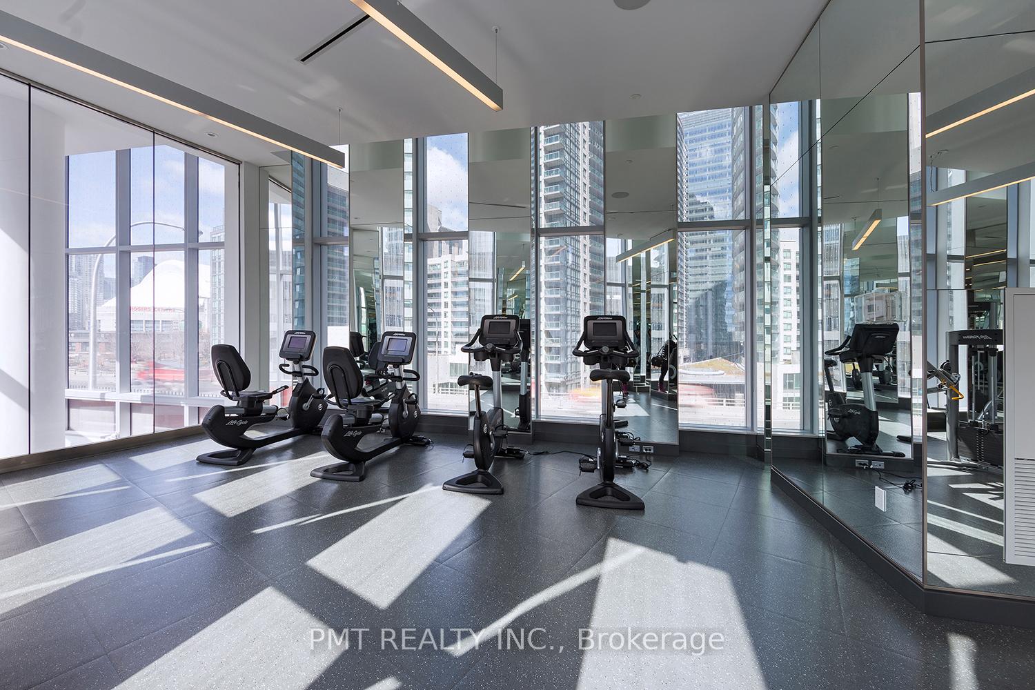 Photo 25 of Unit 5403, 10 York Street, Toronto, Waterfront Communities — HOMEH