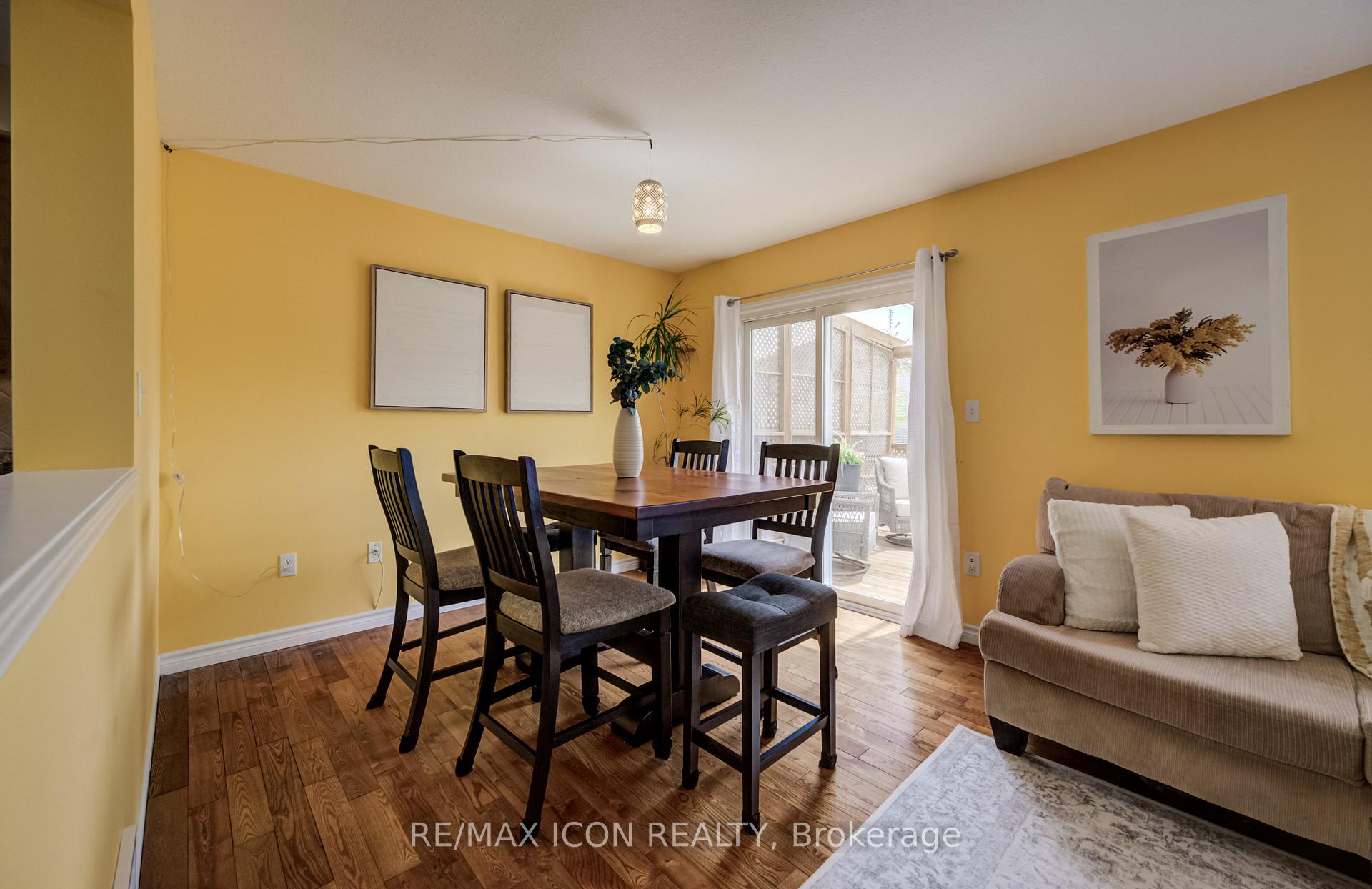 Photo 13 of 124 Prosperity Drive, Kitchener, Larentian West — HOMEH