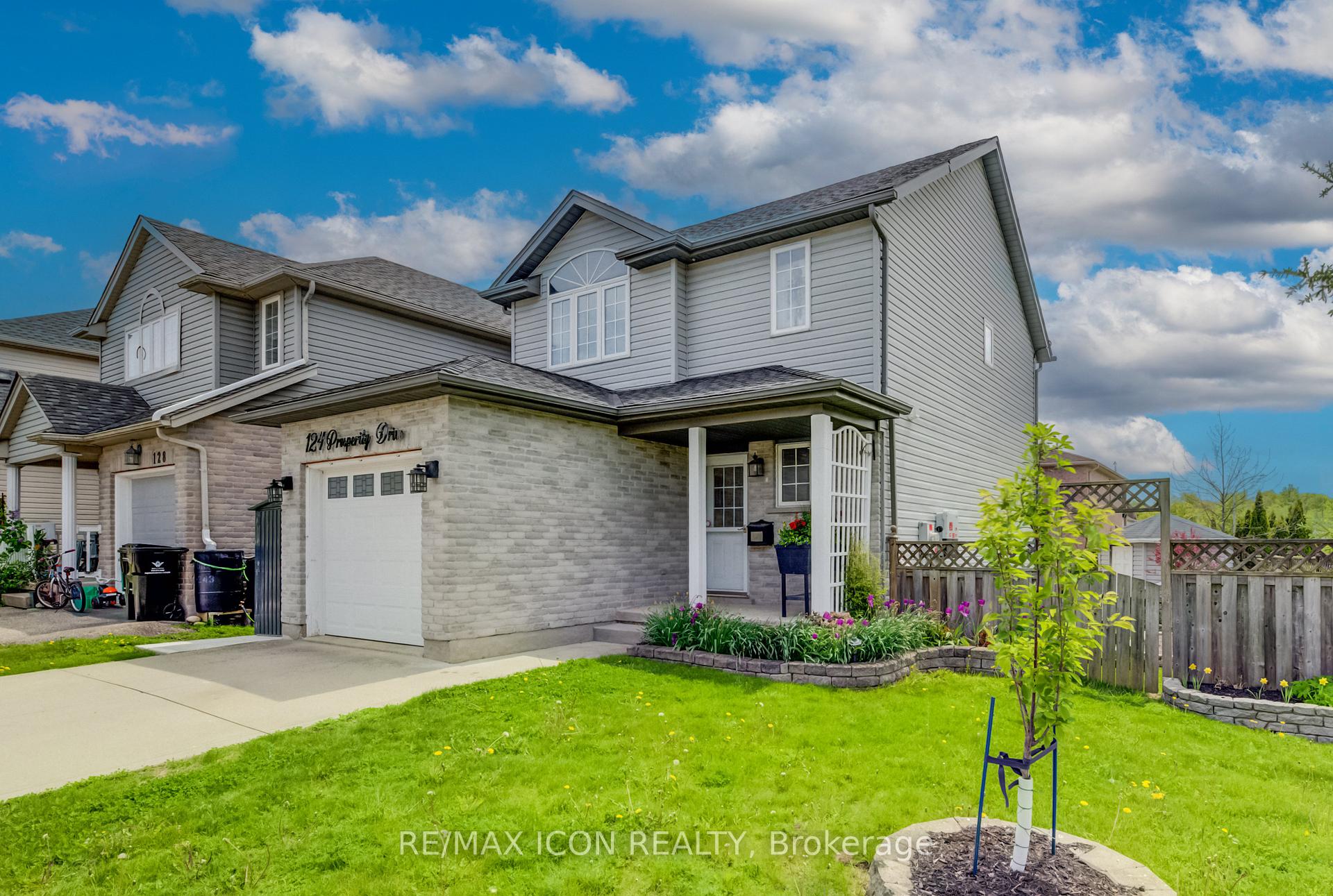 Photo 41 of 124 Prosperity Drive, Kitchener, Larentian West — HOMEH