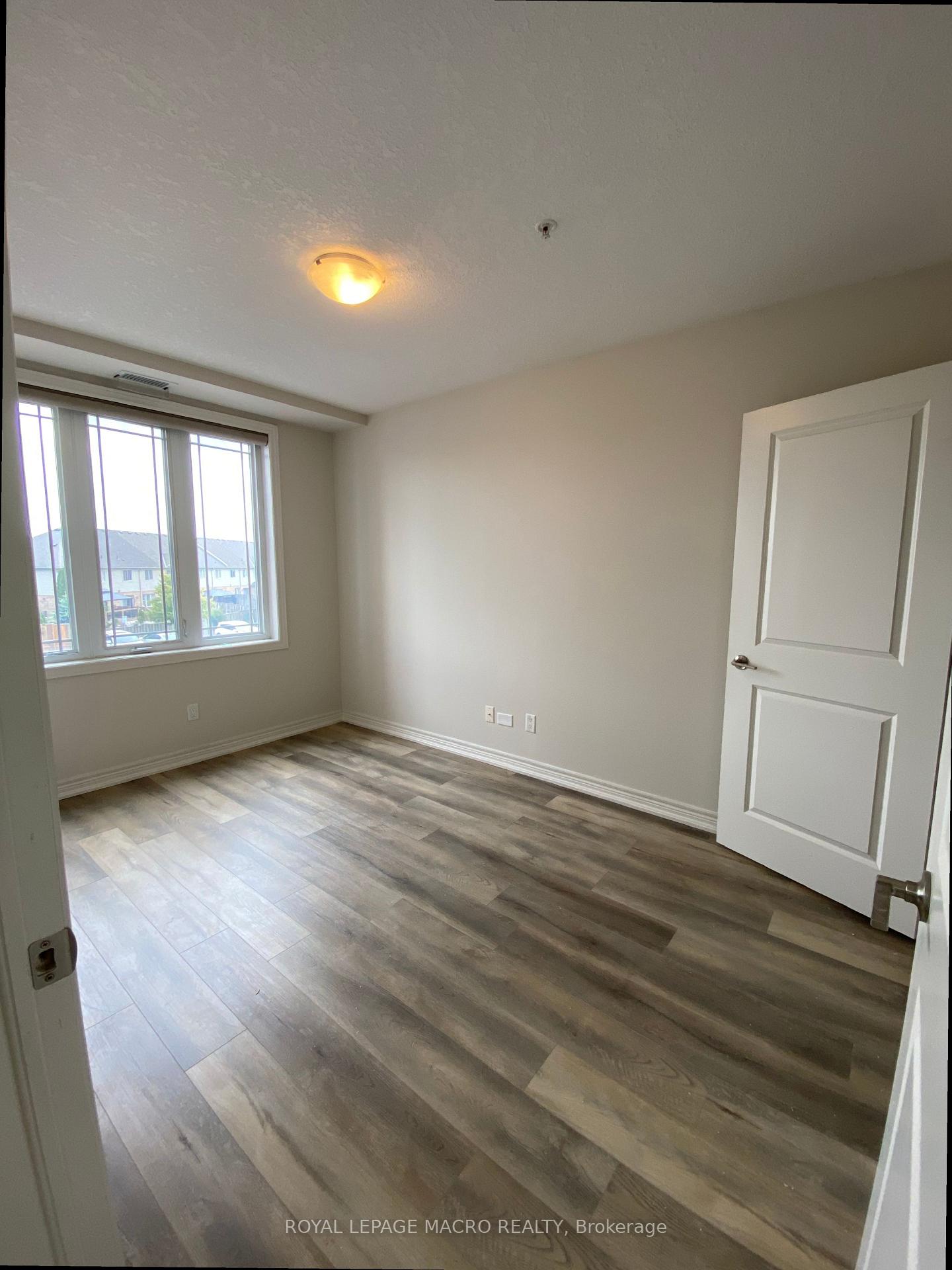 Photo 11 of Unit 206, 3200 Regional Road 56, Hamilton, Binbrook — HOMEH