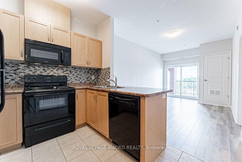 Photo 4 of Unit 310, 3200 Regional Road 56, Hamilton, Binbrook — HOMEH