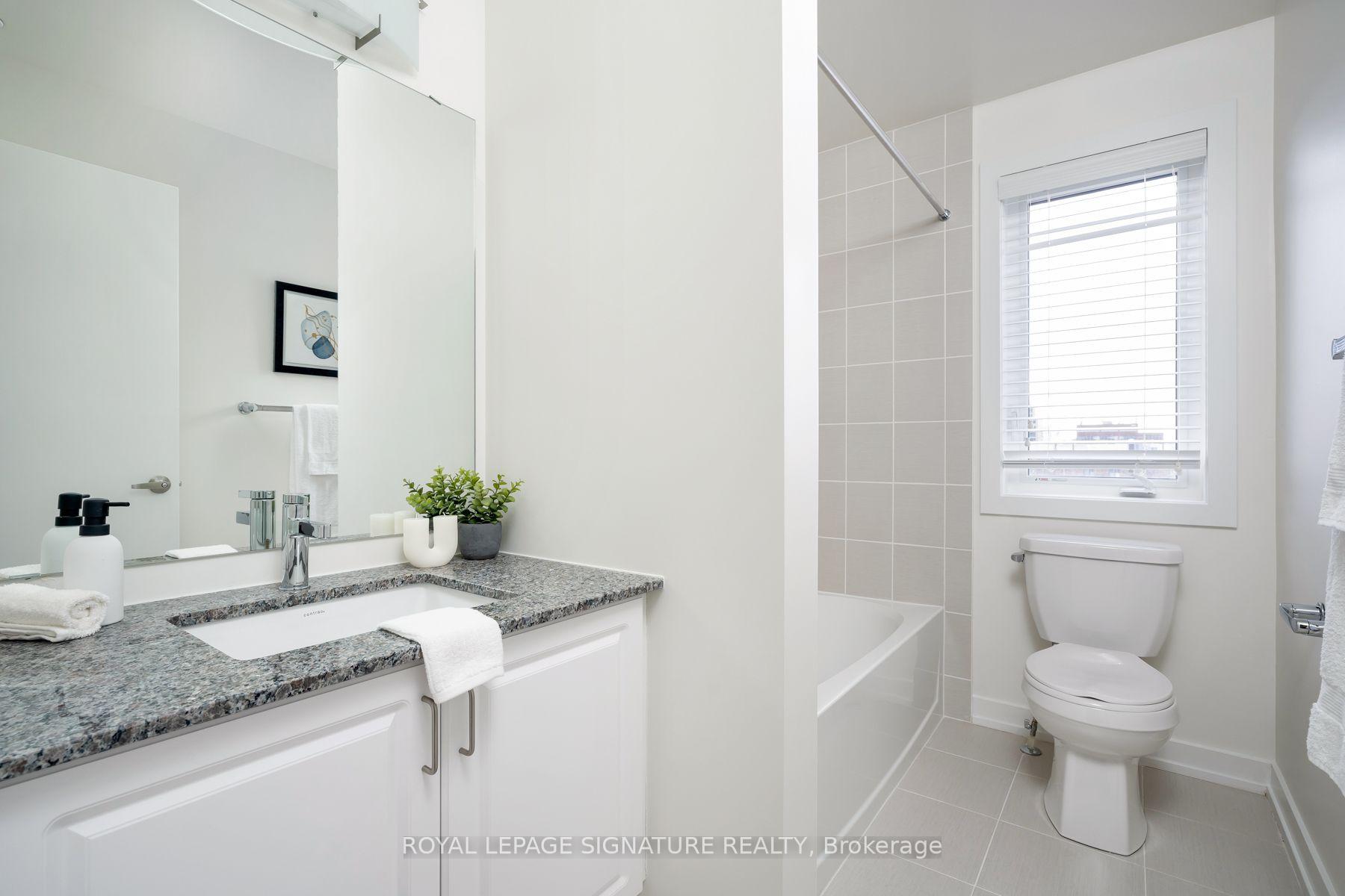 Photo 7 of Unit 51, 370 Red Maple Road, Richmond Hill, Langstaff — HOMEH