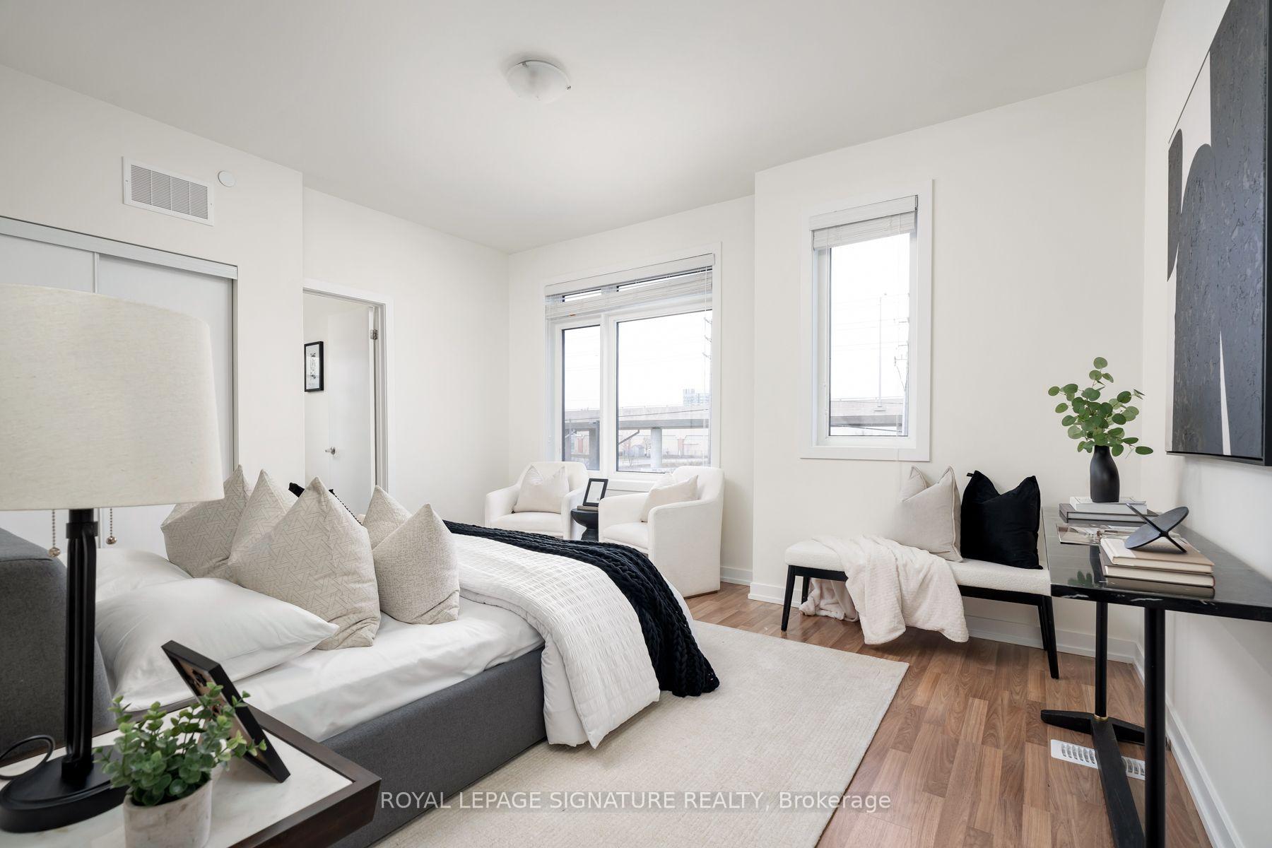 Photo 8 of Unit 51, 370 Red Maple Road, Richmond Hill, Langstaff — HOMEH
