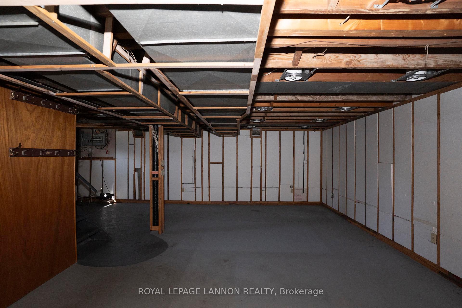 Photo 18 of 4137 Arthur Street, Thunder Bay, Parkdale — HOMEH