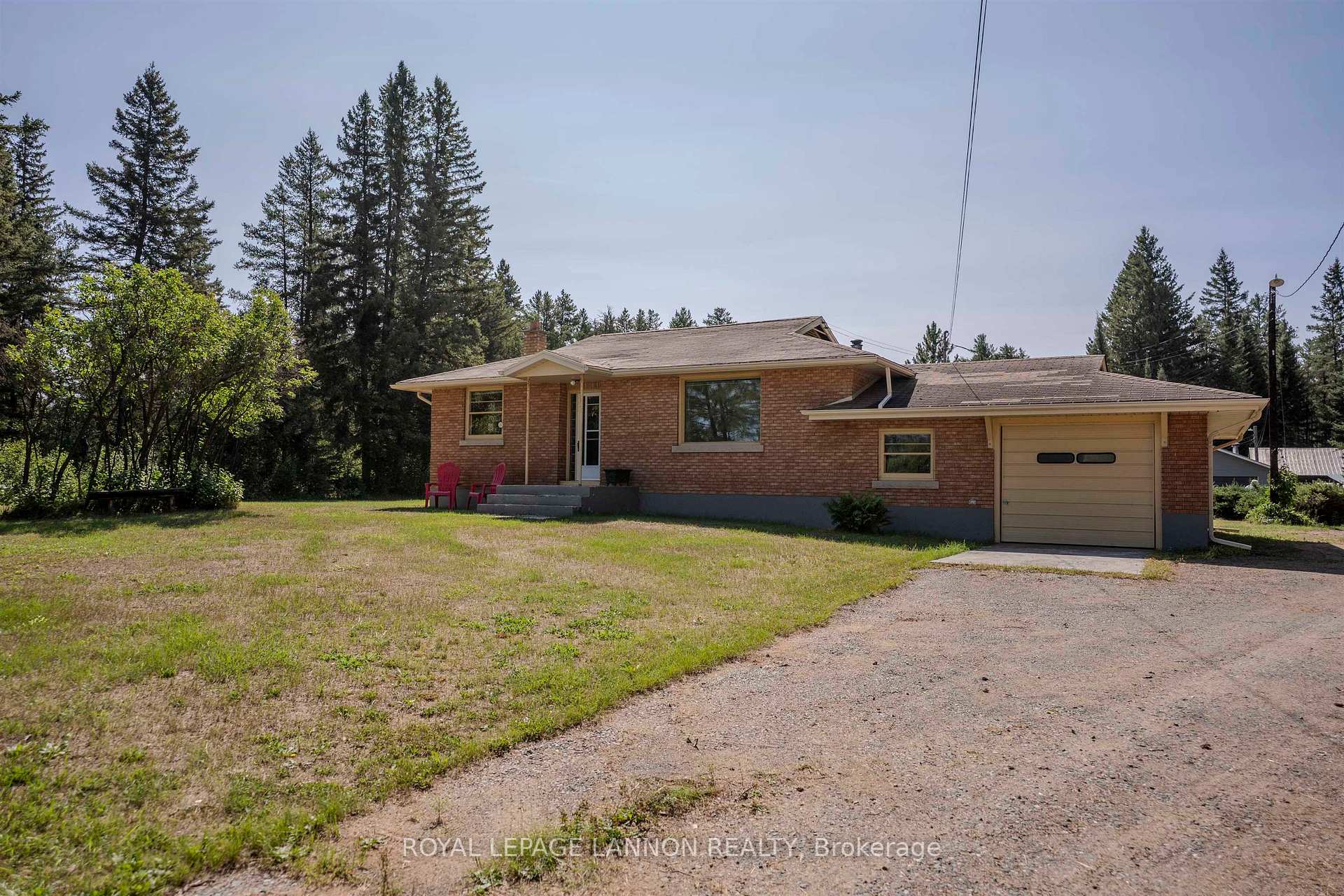 Photo 24 of 4137 Arthur Street, Thunder Bay, Parkdale — HOMEH