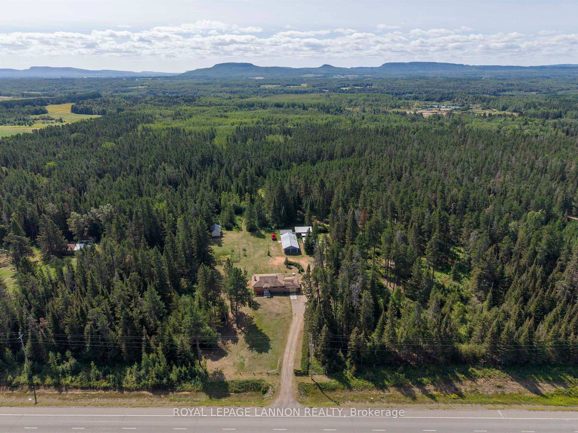 Photo 29 of 4137 Arthur Street, Thunder Bay, Parkdale — HOMEH