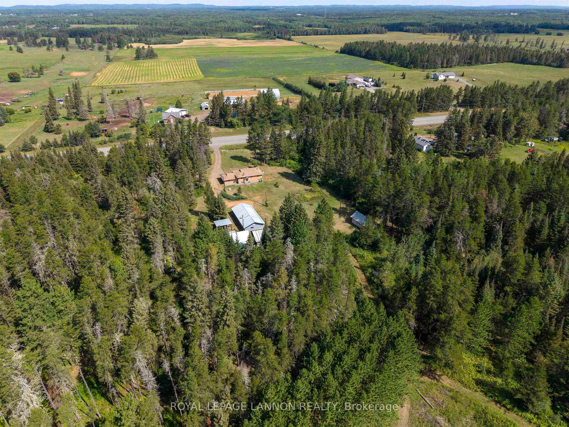 Photo 30 of 4137 Arthur Street, Thunder Bay, Parkdale — HOMEH