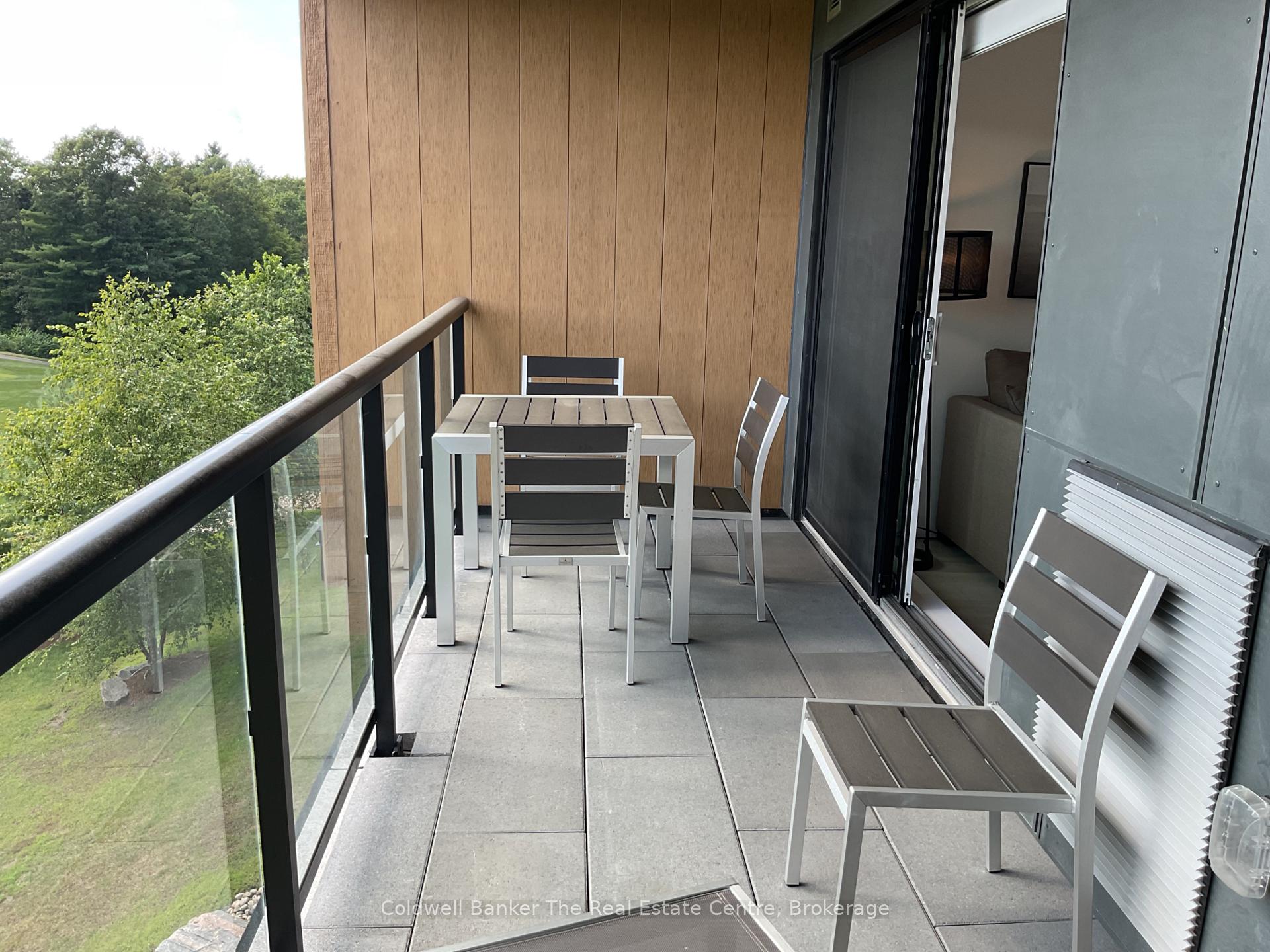 Photo 11 of Unit 305, 120 Carrick Trail, Gravenhurst, Muskoka (S) — HOMEH