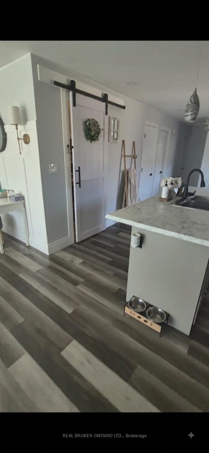 Photo 15 of Unit UPPER UNIT, 840 Macodrum Drive, Brockville, Brockville — HOMEH