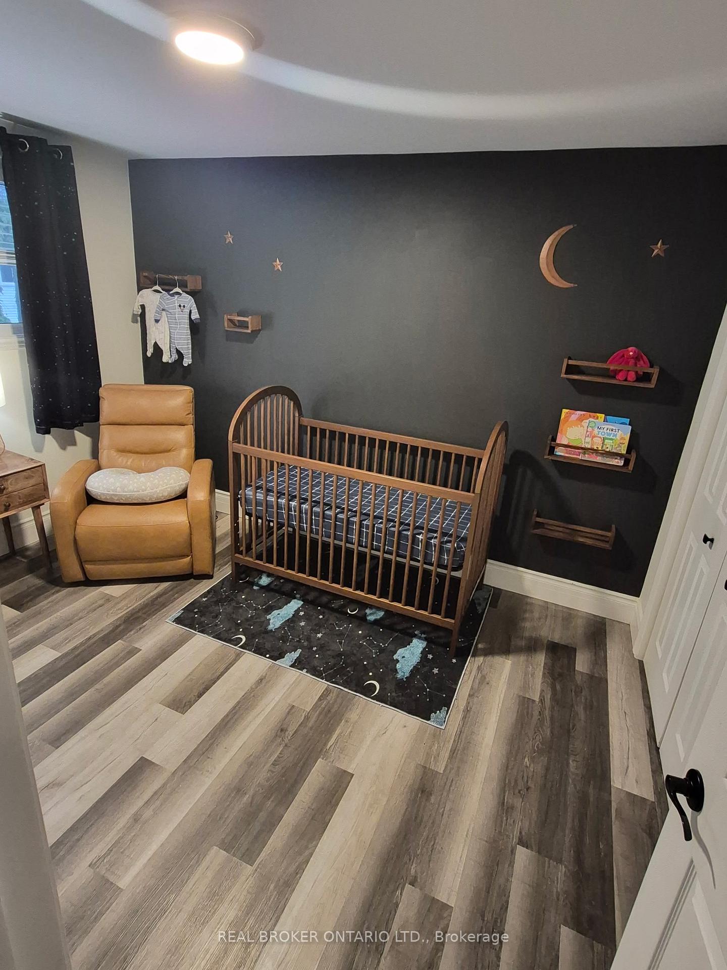 Photo 16 of Unit UPPER UNIT, 840 Macodrum Drive, Brockville, Brockville — HOMEH
