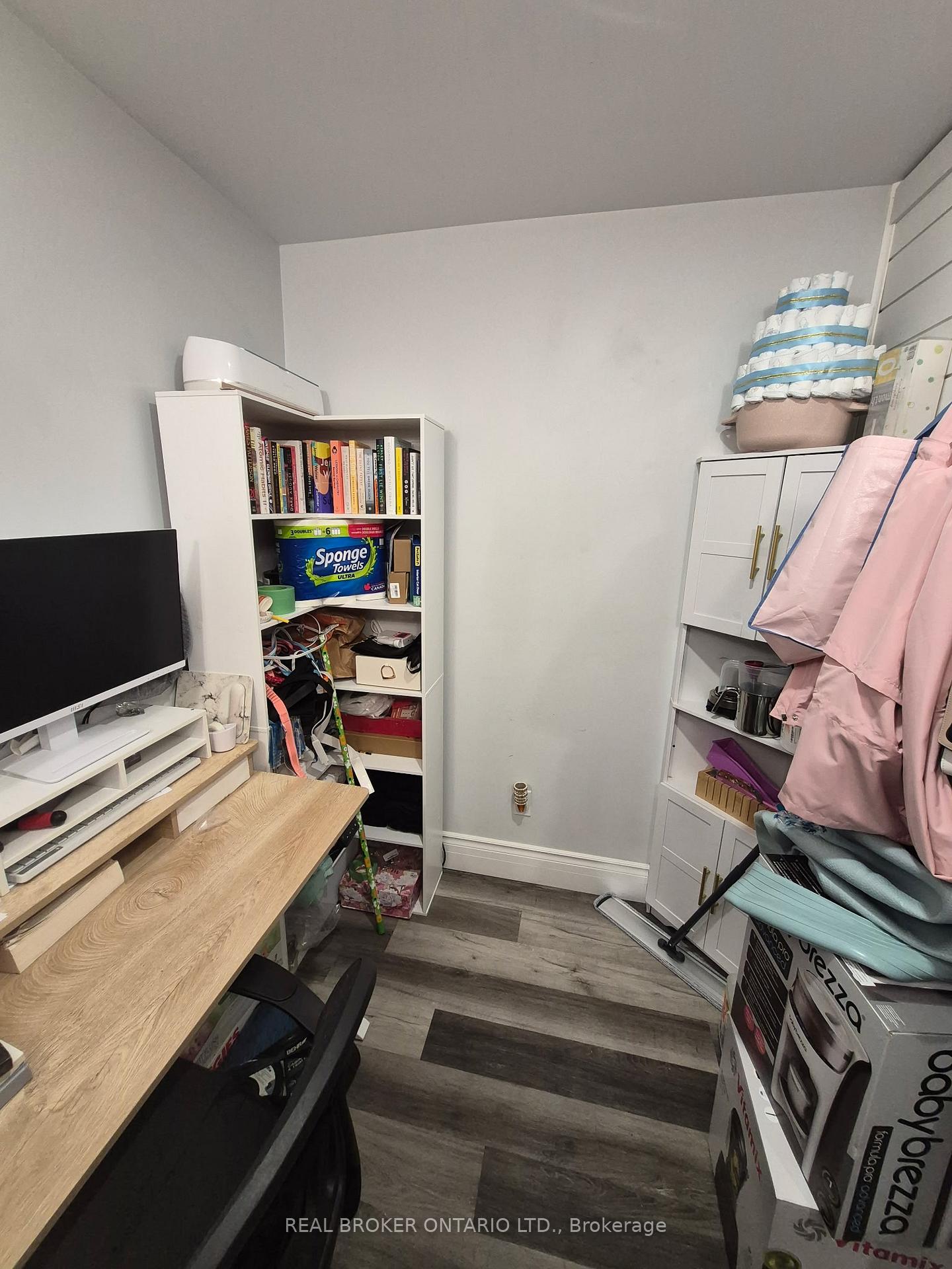 Photo 20 of Unit UPPER UNIT, 840 Macodrum Drive, Brockville, Brockville — HOMEH