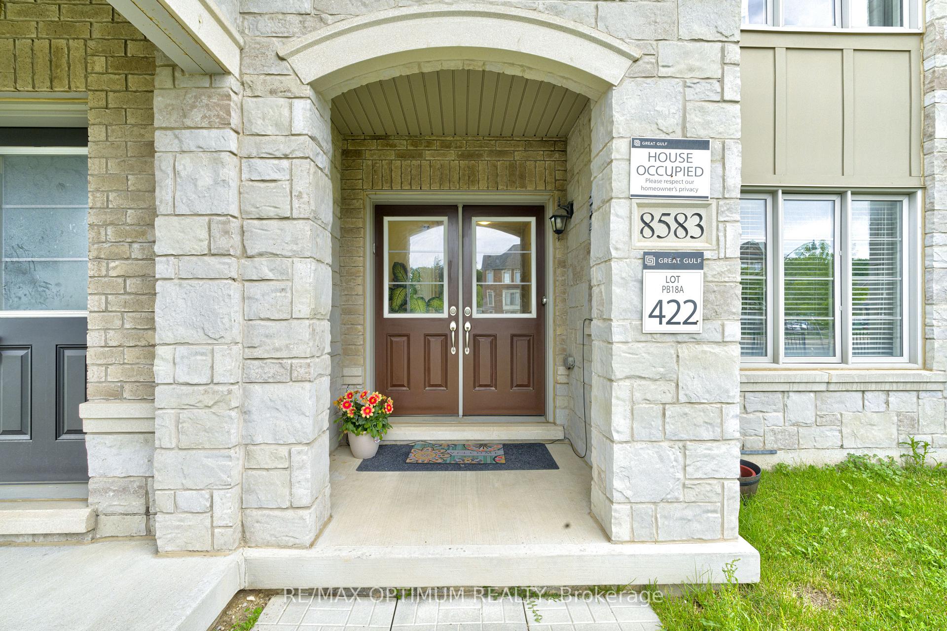 Photo 4 of 8583 Financial Drive, Brampton, Bram West — HOMEH