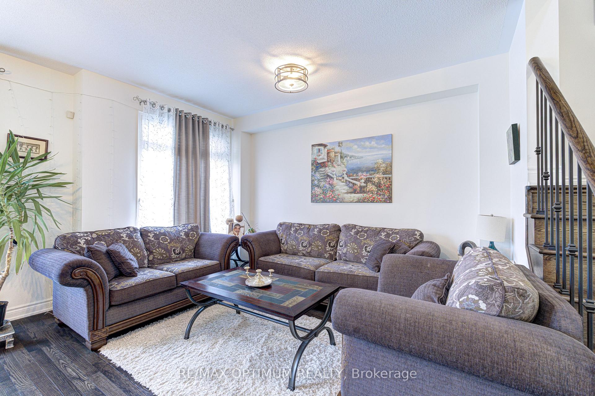 Photo 11 of 8583 Financial Drive, Brampton, Bram West — HOMEH