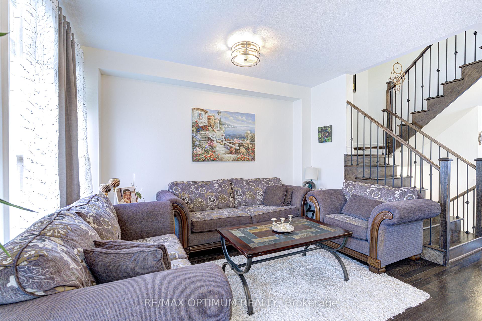 Photo 12 of 8583 Financial Drive, Brampton, Bram West — HOMEH