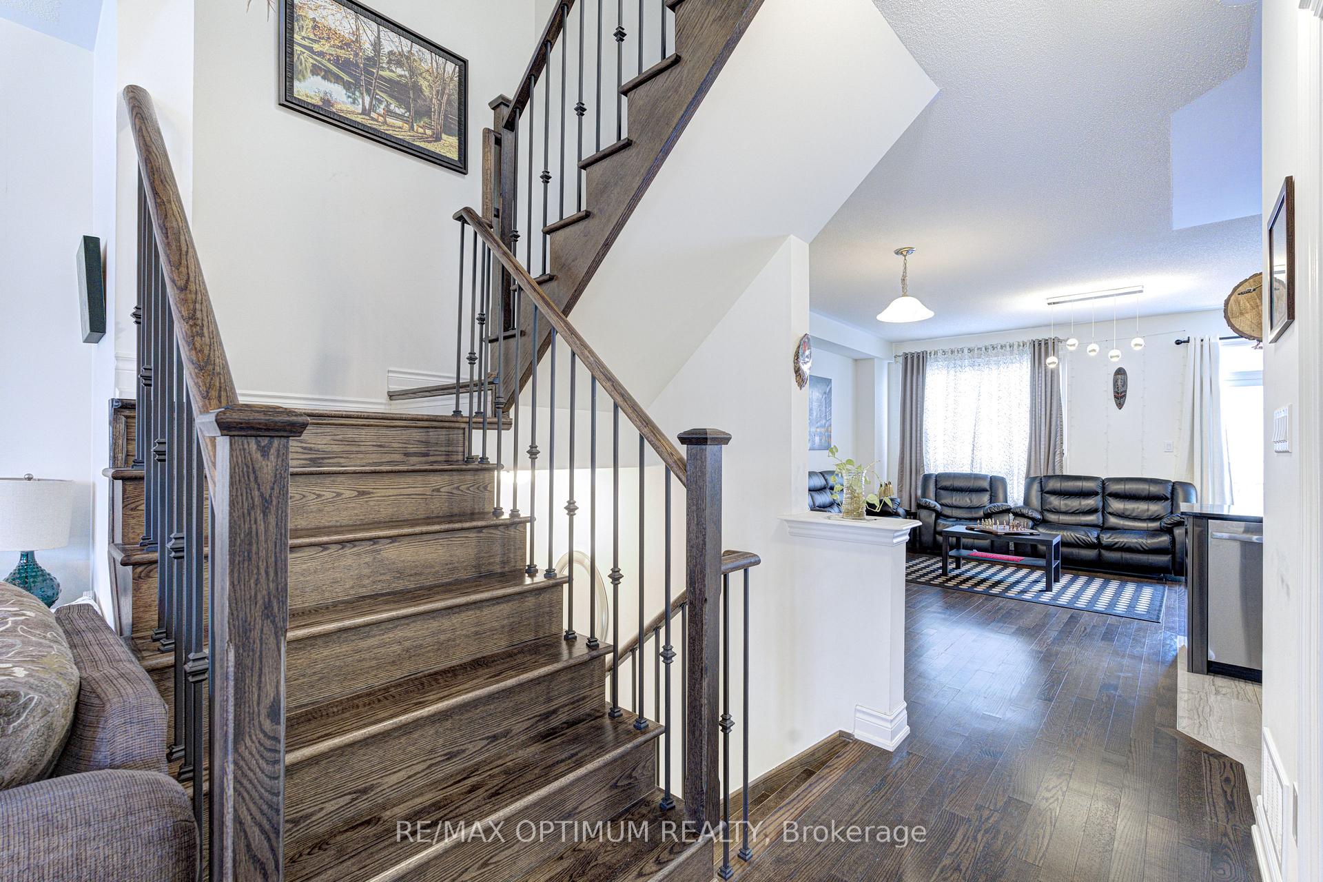 Photo 28 of 8583 Financial Drive, Brampton, Bram West — HOMEH