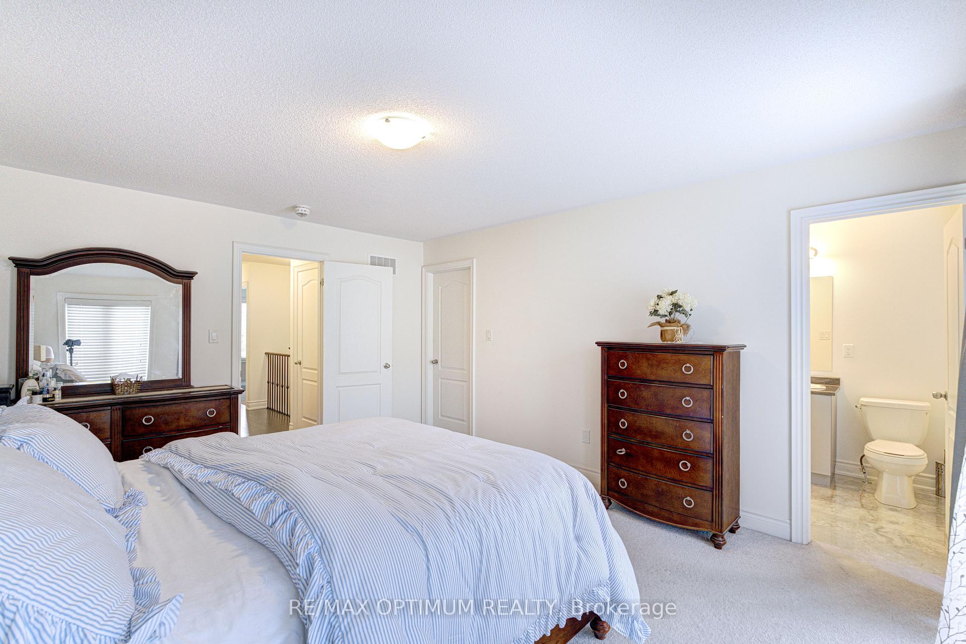 Photo 31 of 8583 Financial Drive, Brampton, Bram West — HOMEH