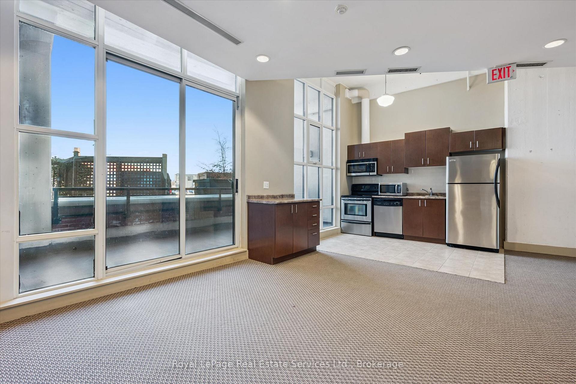 Photo 19 of Unit 308, 410 King Street W, Kitchener, City Commercial Core — HOMEH