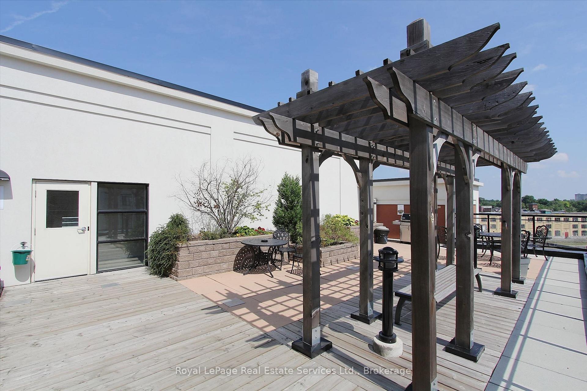 Photo 23 of Unit 308, 410 King Street W, Kitchener, City Commercial Core — HOMEH