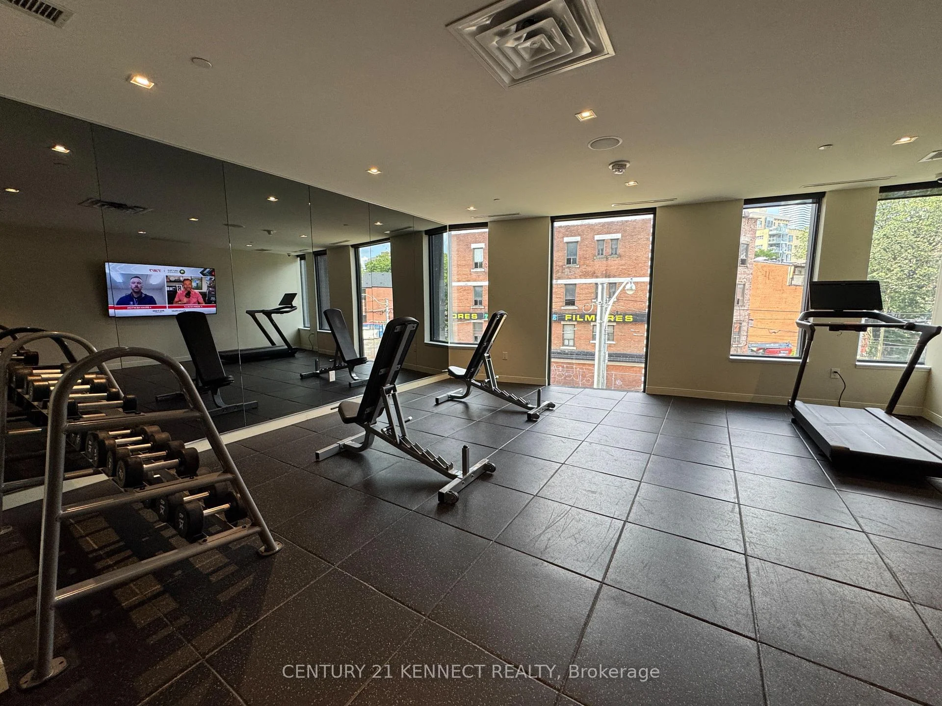 Photo 7 of Unit 1703, 219 Dundas Street E, Toronto, Moss Park — HOMEH