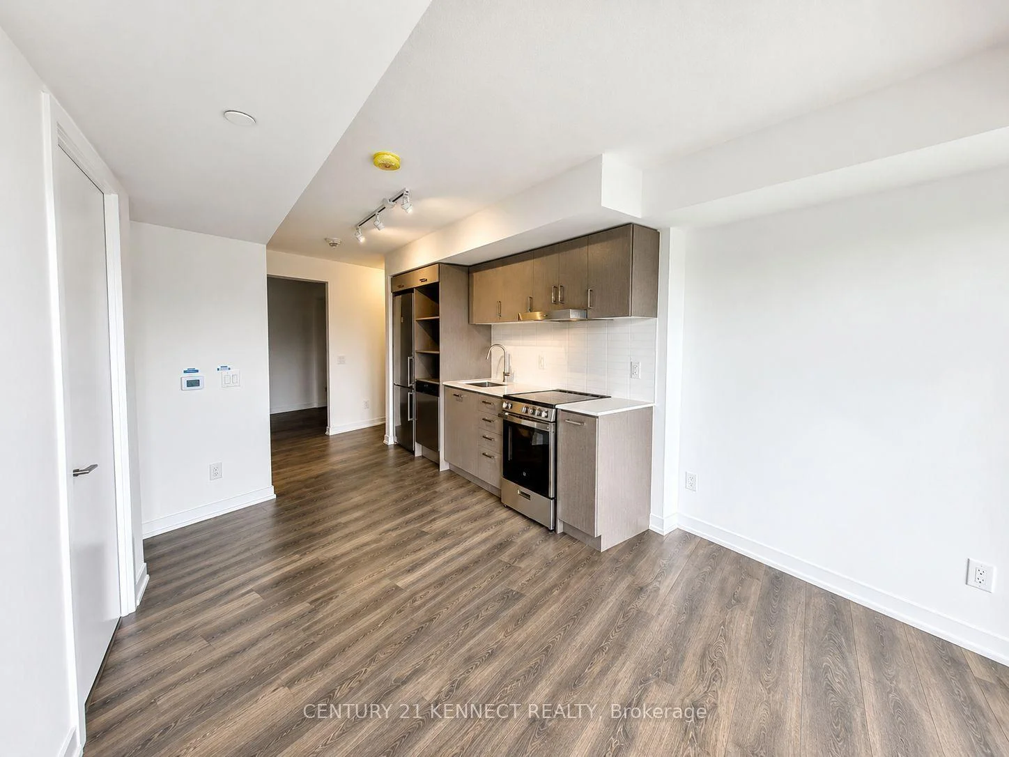 Photo 11 of Unit 1703, 219 Dundas Street E, Toronto, Moss Park — HOMEH