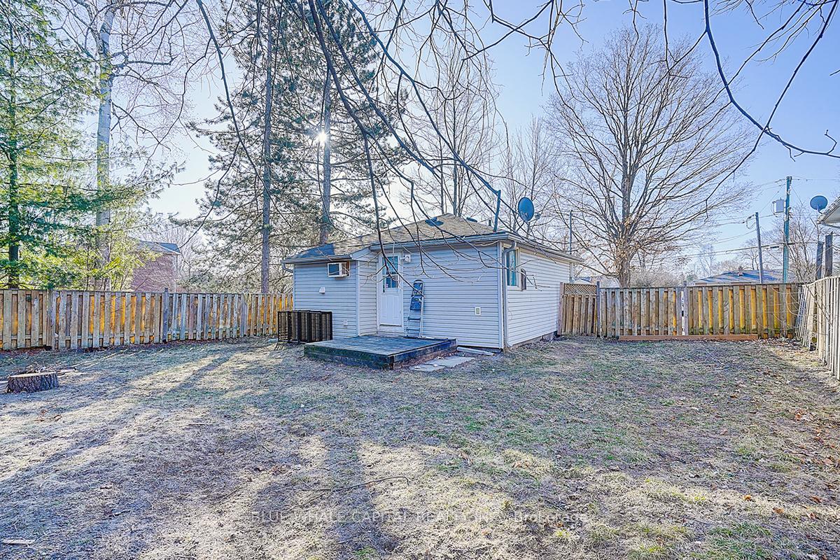 Photo 2 of 18 Riveredge Drive, Georgina, Keswick South — HOMEH