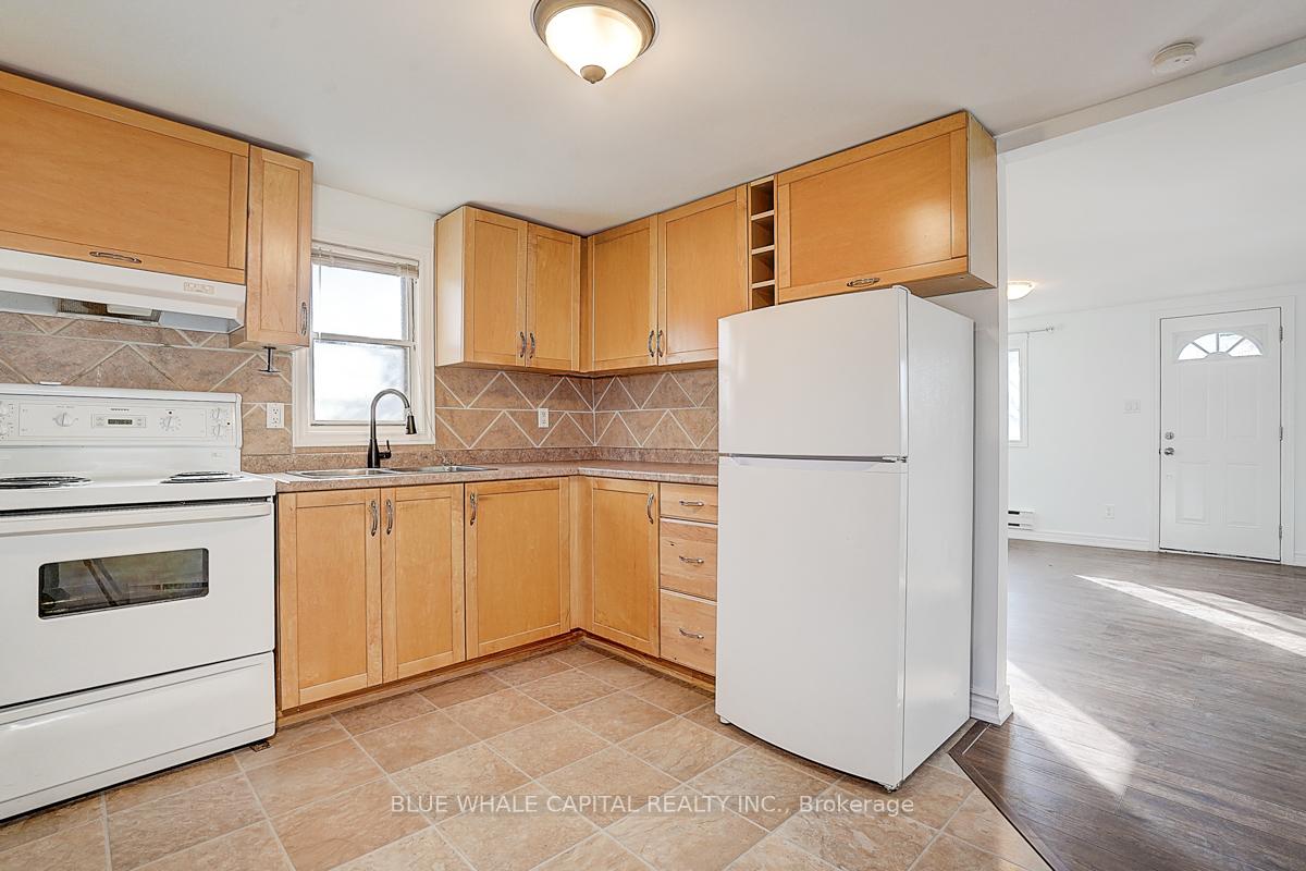 Photo 8 of 18 Riveredge Drive, Georgina, Keswick South — HOMEH