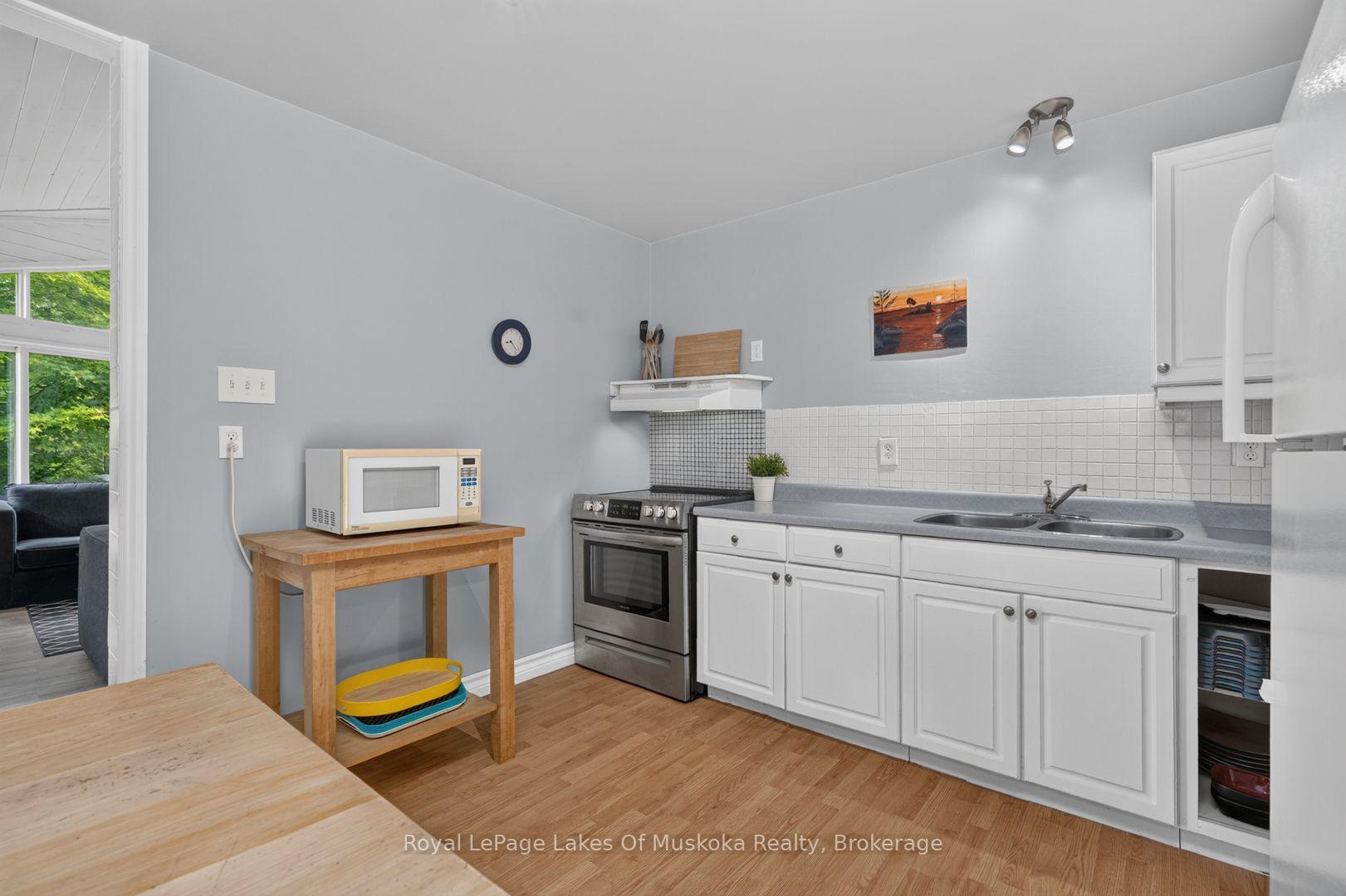 Photo 13 of 695 Bay Lake Road, Perry, Emsdale — HOMEH