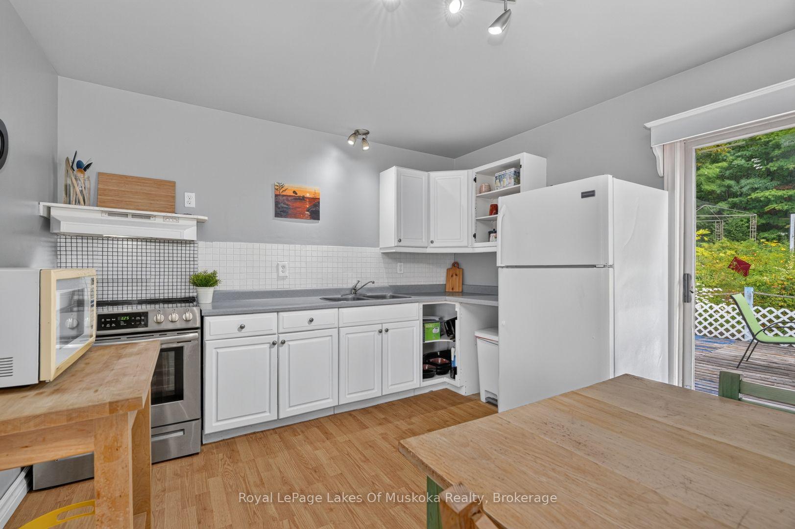 Photo 14 of 695 Bay Lake Road, Perry, Emsdale — HOMEH