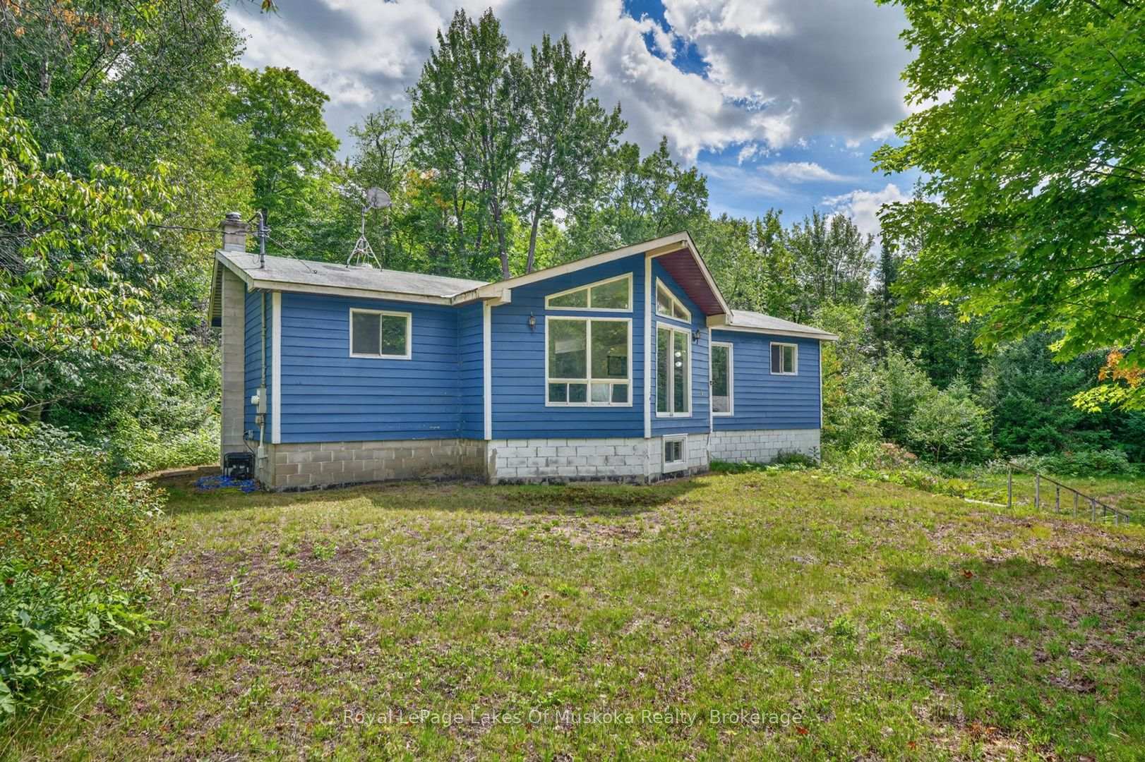 Photo 34 of 695 Bay Lake Road, Perry, Emsdale — HOMEH