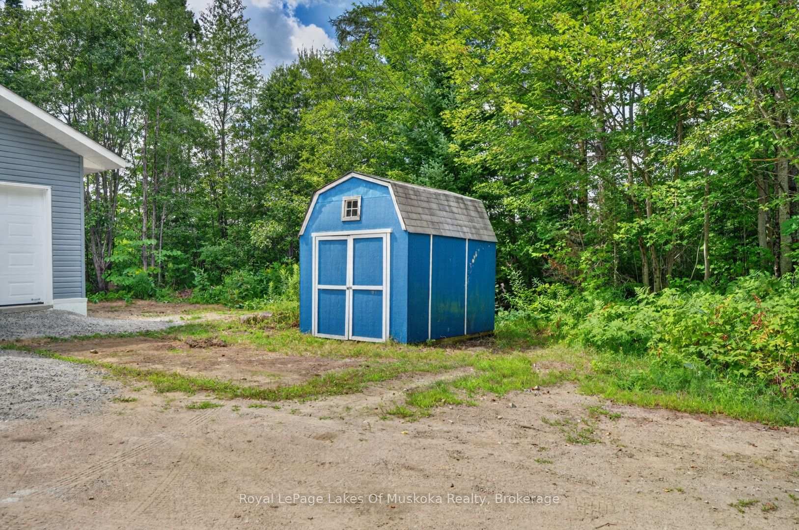 Photo 43 of 695 Bay Lake Road, Perry, Emsdale — HOMEH