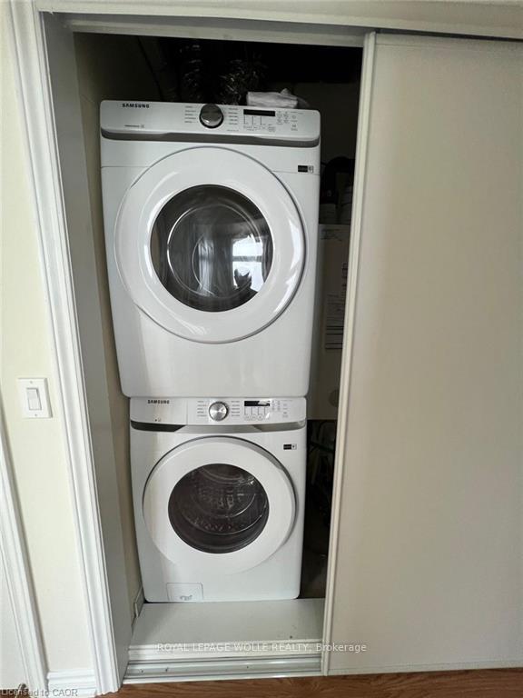 Photo 10 of Unit 32, 10 Halliford Place, Brampton, Goreway Drive Corridor — HOMEH