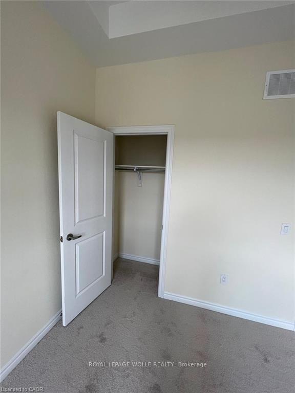 Photo 11 of Unit 32, 10 Halliford Place, Brampton, Goreway Drive Corridor — HOMEH