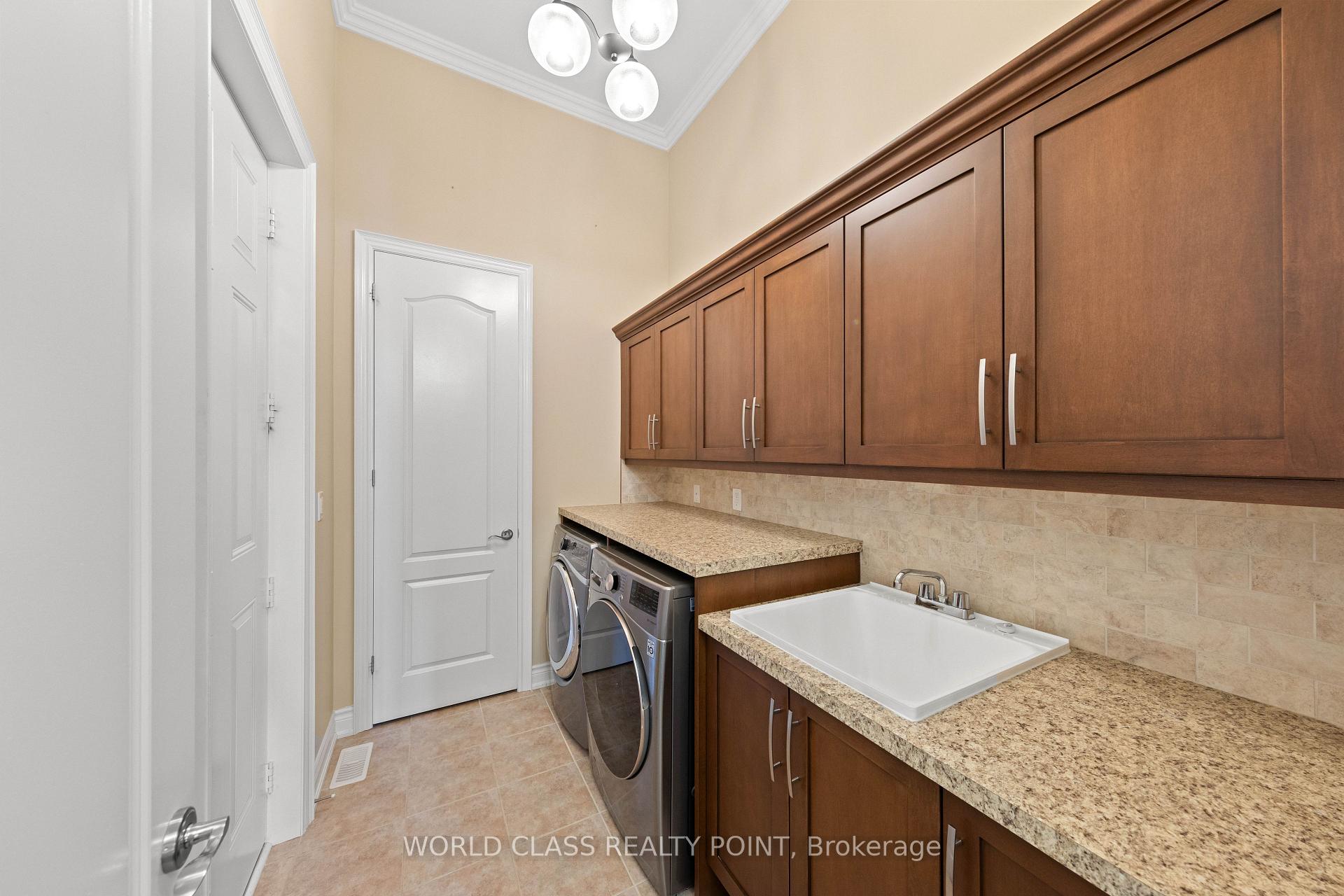 Photo 28 of 31 Munsie Drive, King, Nobleton — HOMEH