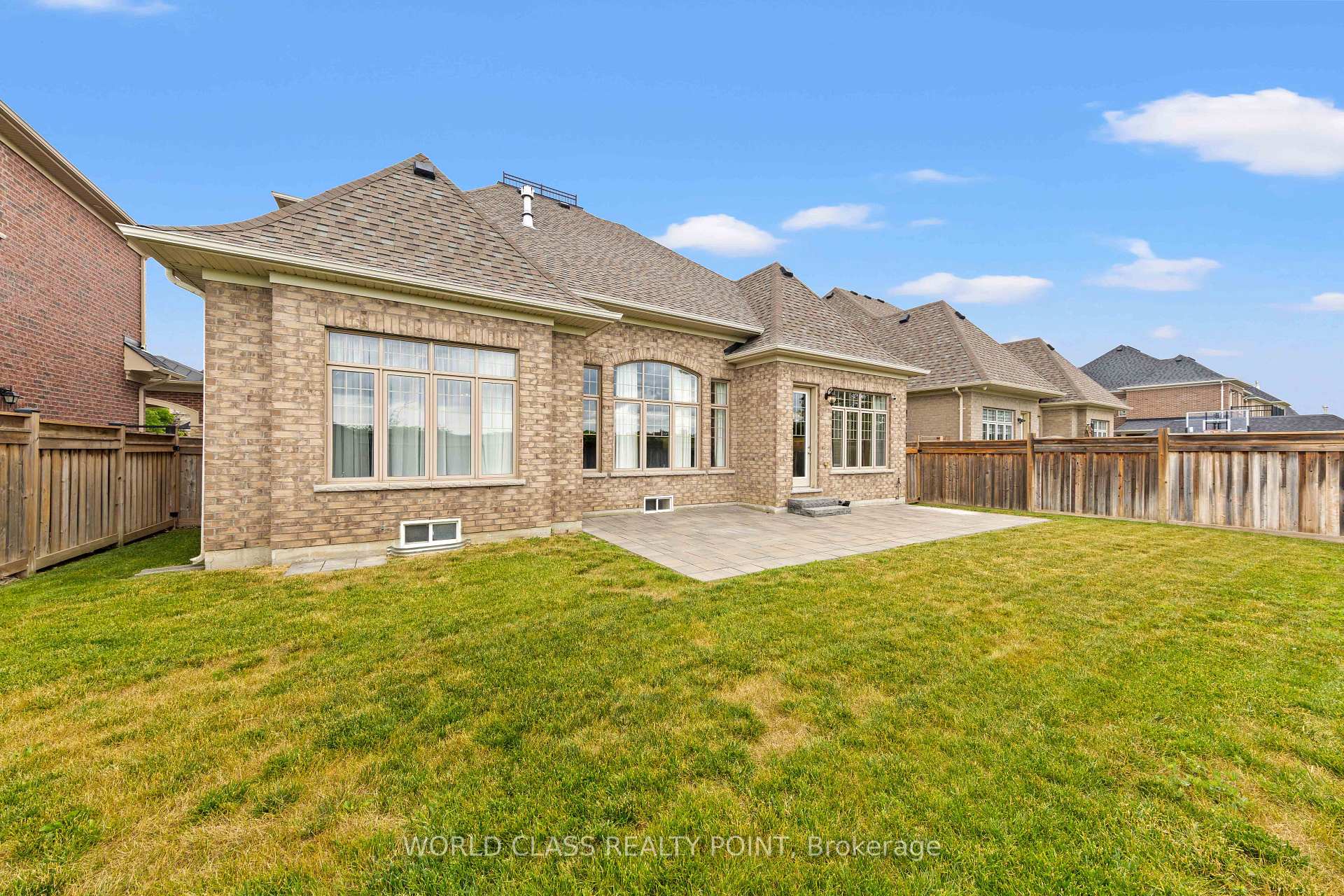 Photo 49 of 31 Munsie Drive, King, Nobleton — HOMEH